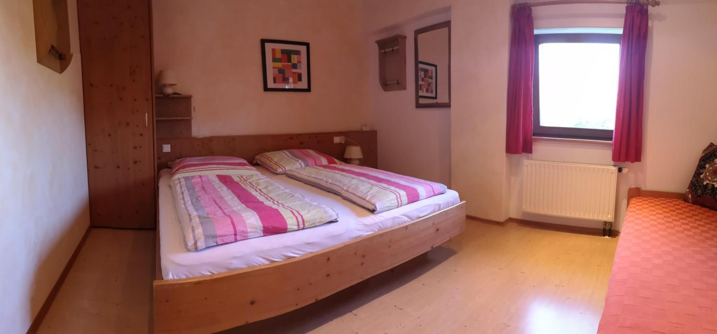 One-Bedroom Apartment photo 3