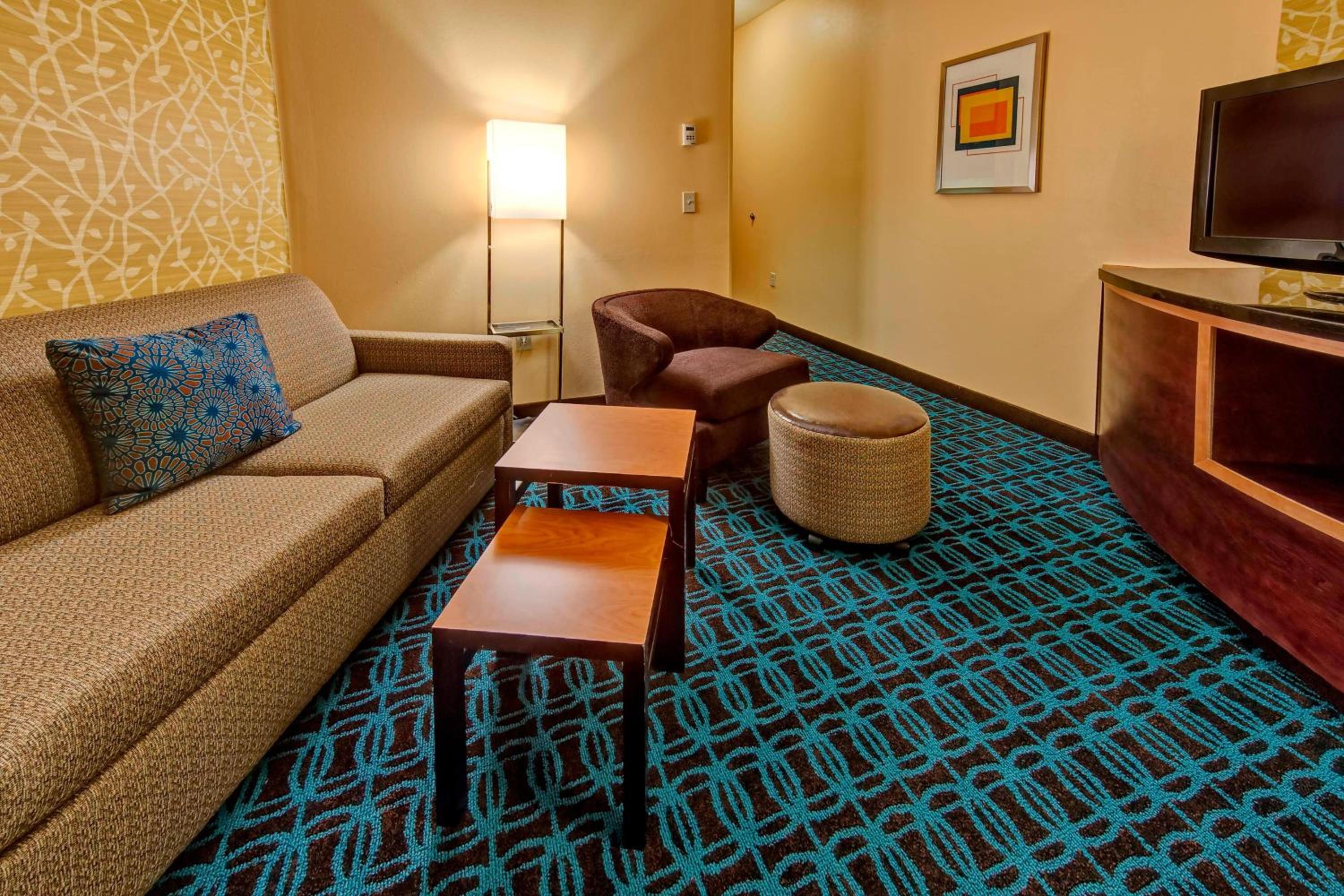 King Studio with Sofa Bed - Photo 1
