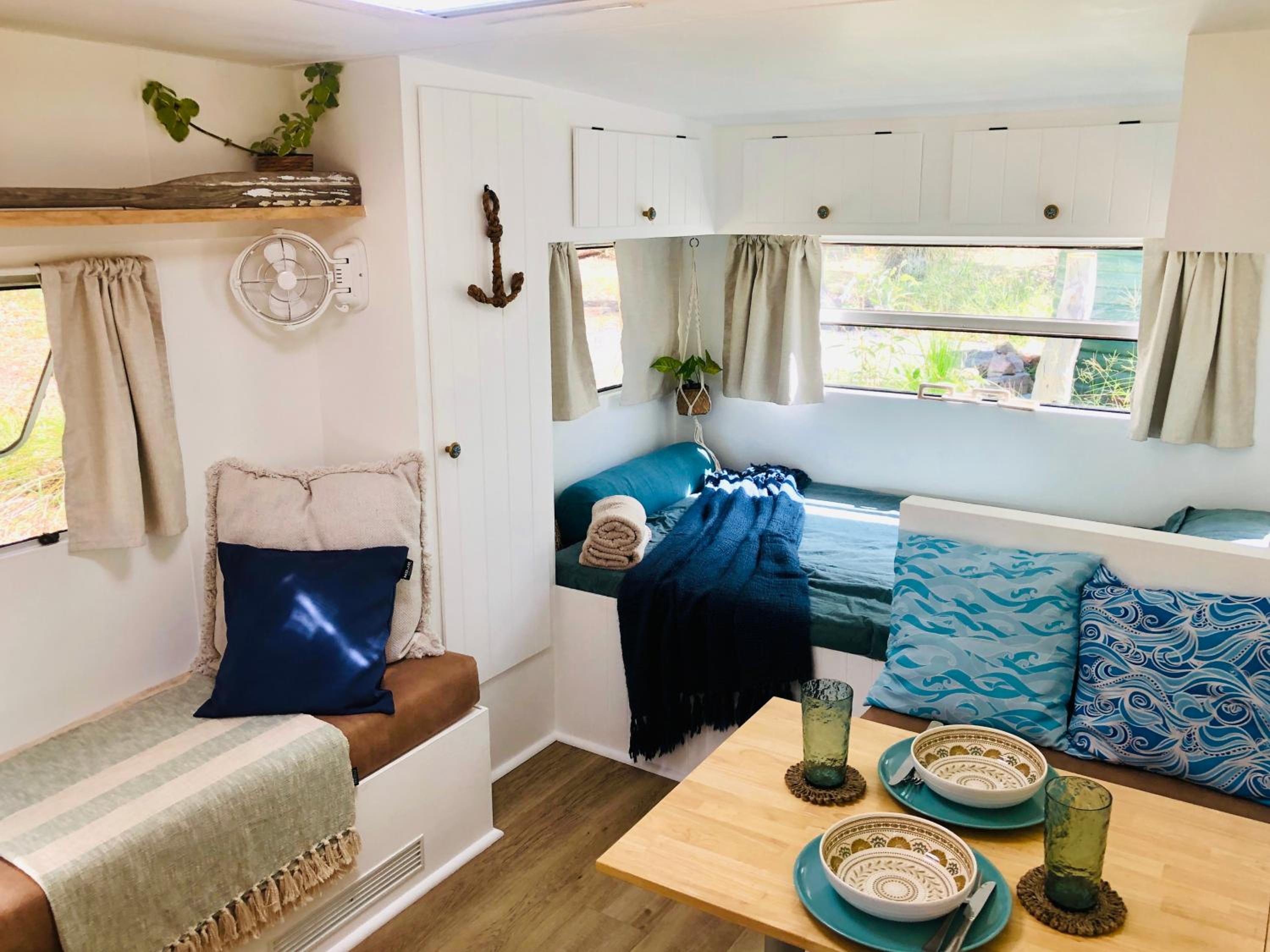 Caravan photo 1