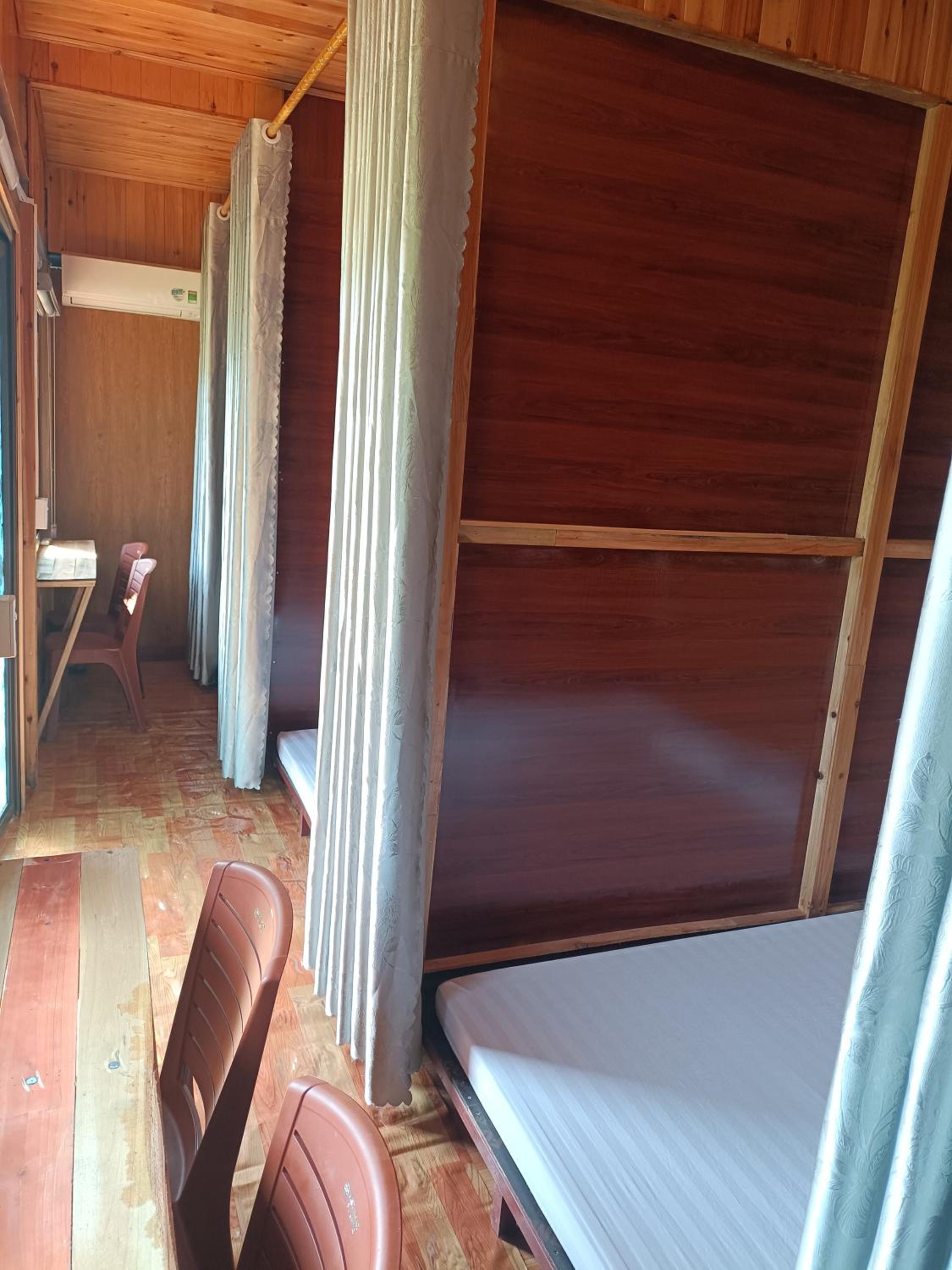 Mixed Dormitory Room photo 1
