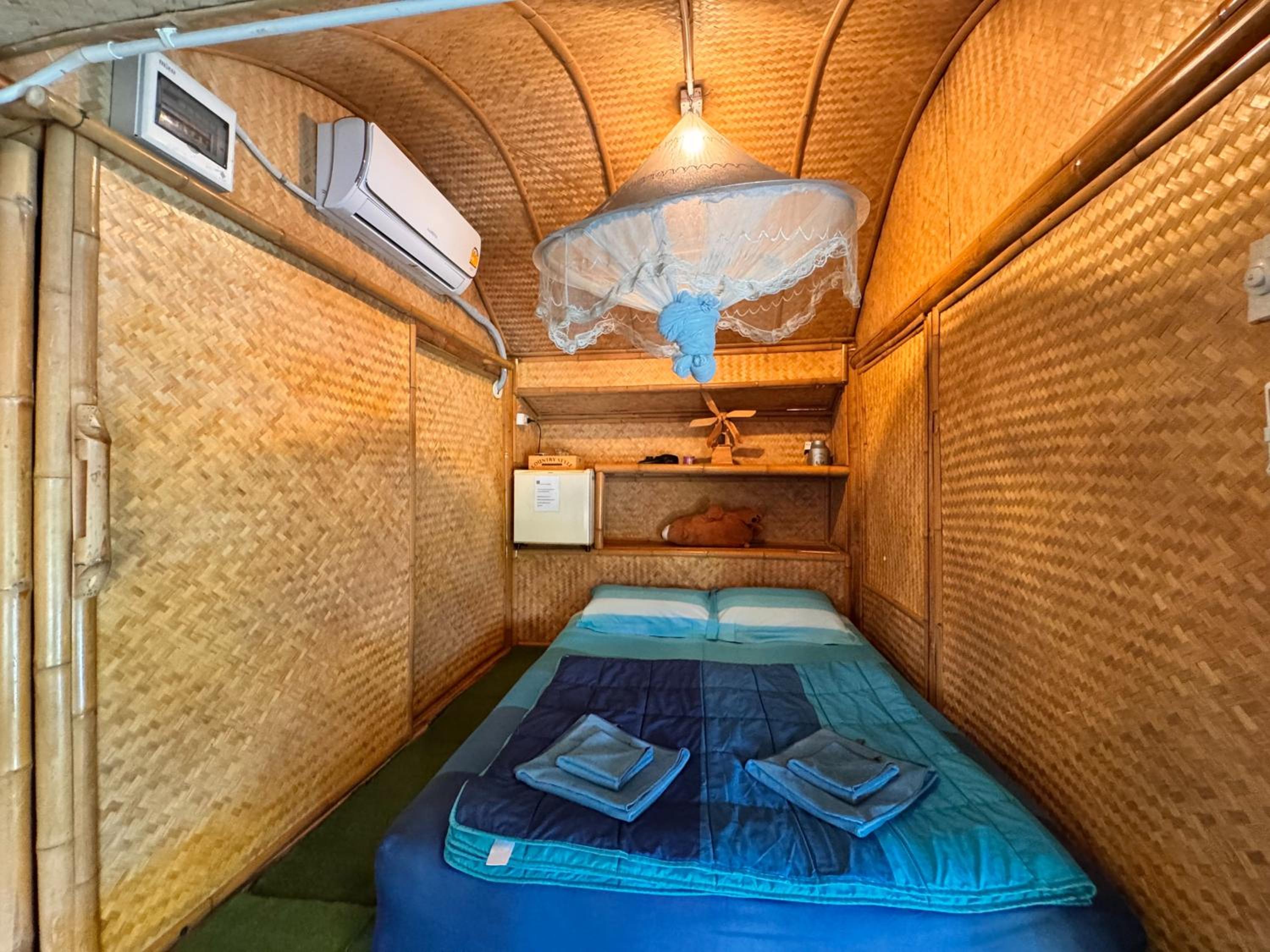Double Room with Garden View - Photo 9