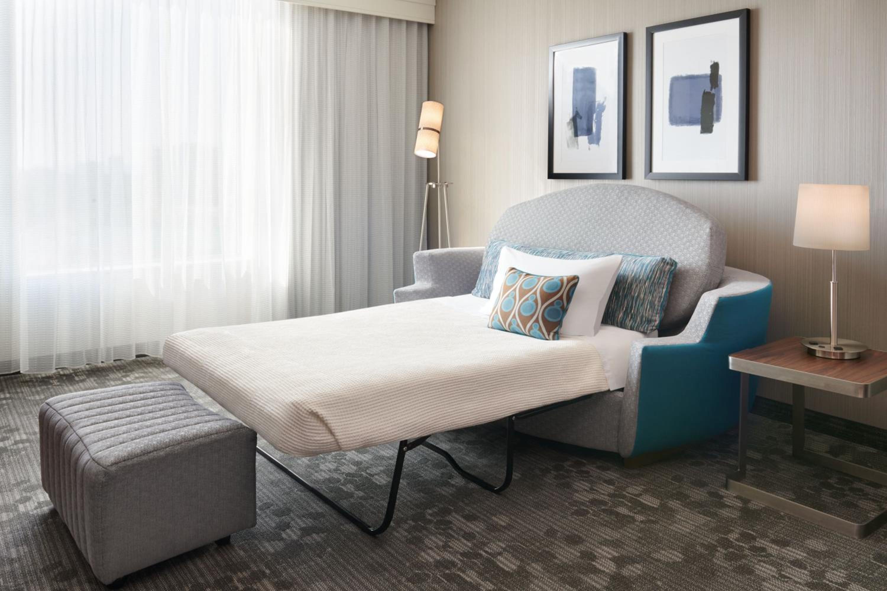 King Studio with Sofa Bed - Photo 1