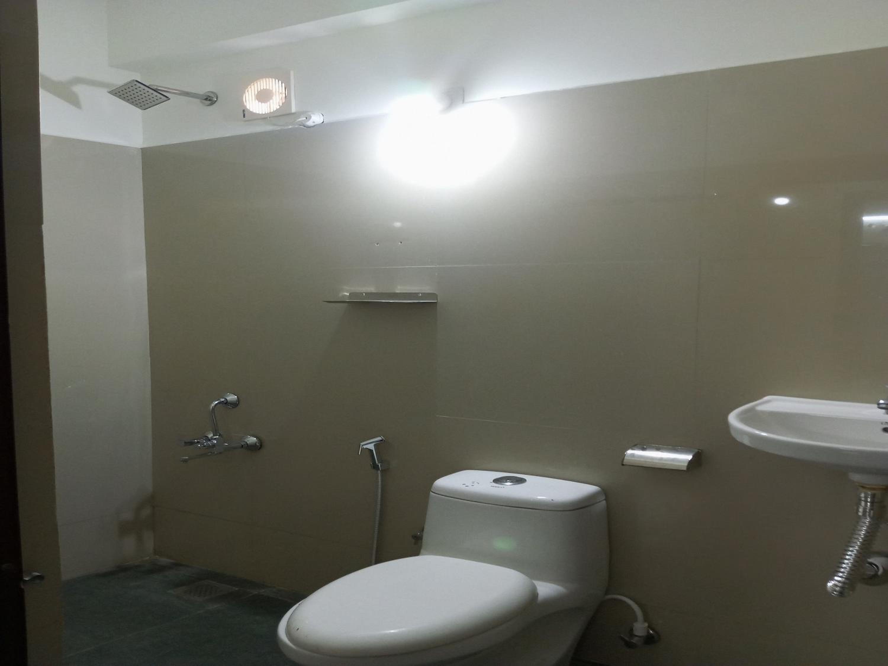 Standard Double Room With Fan photo 3