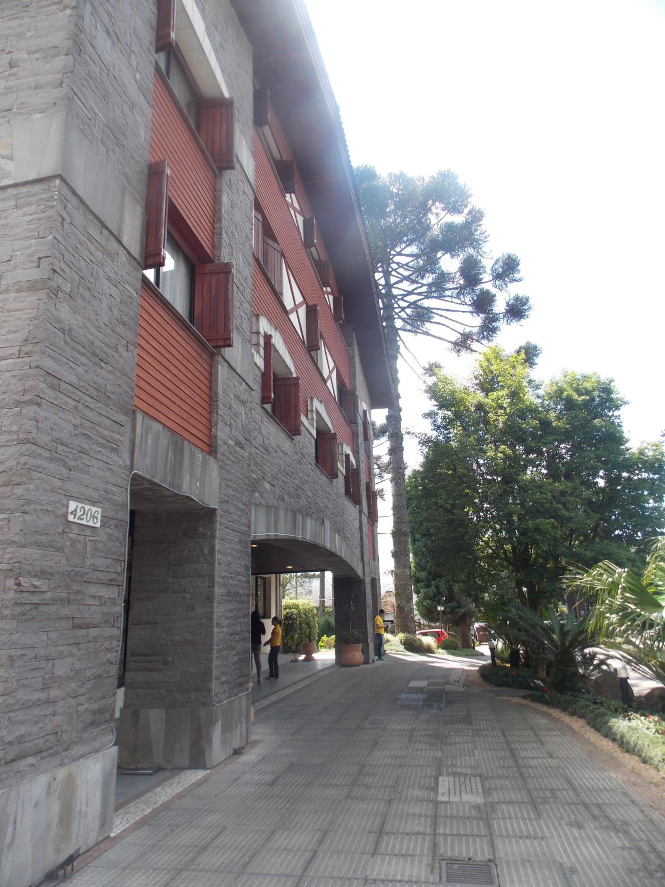 Apartment - Photo 2