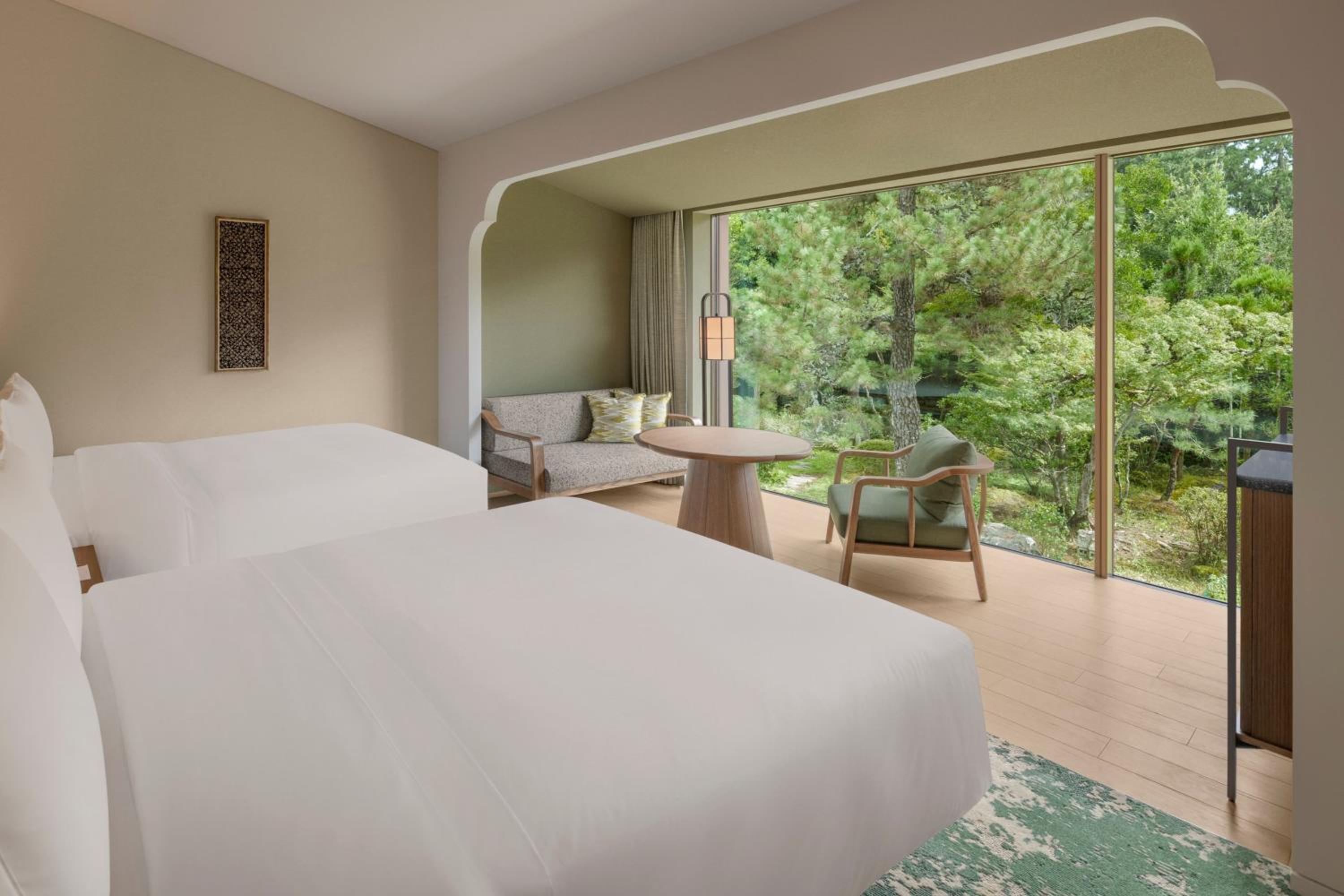 Junior Suite with Garden View