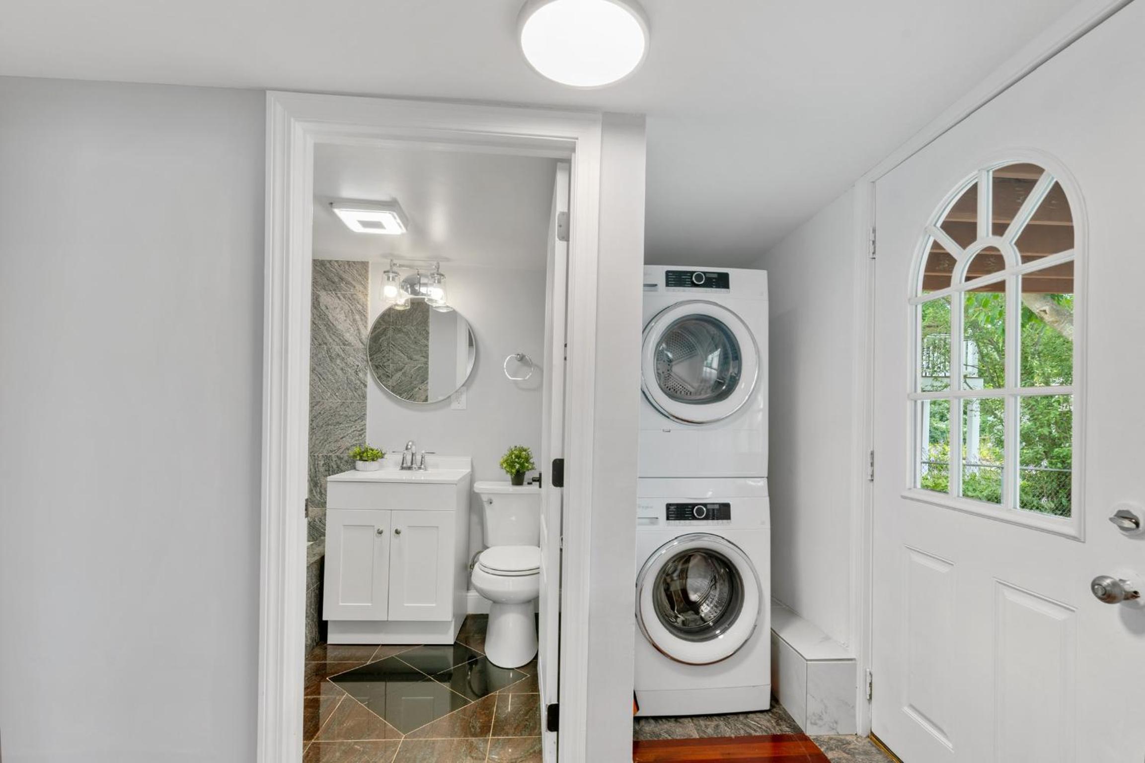 Three-Bedroom House photo 2