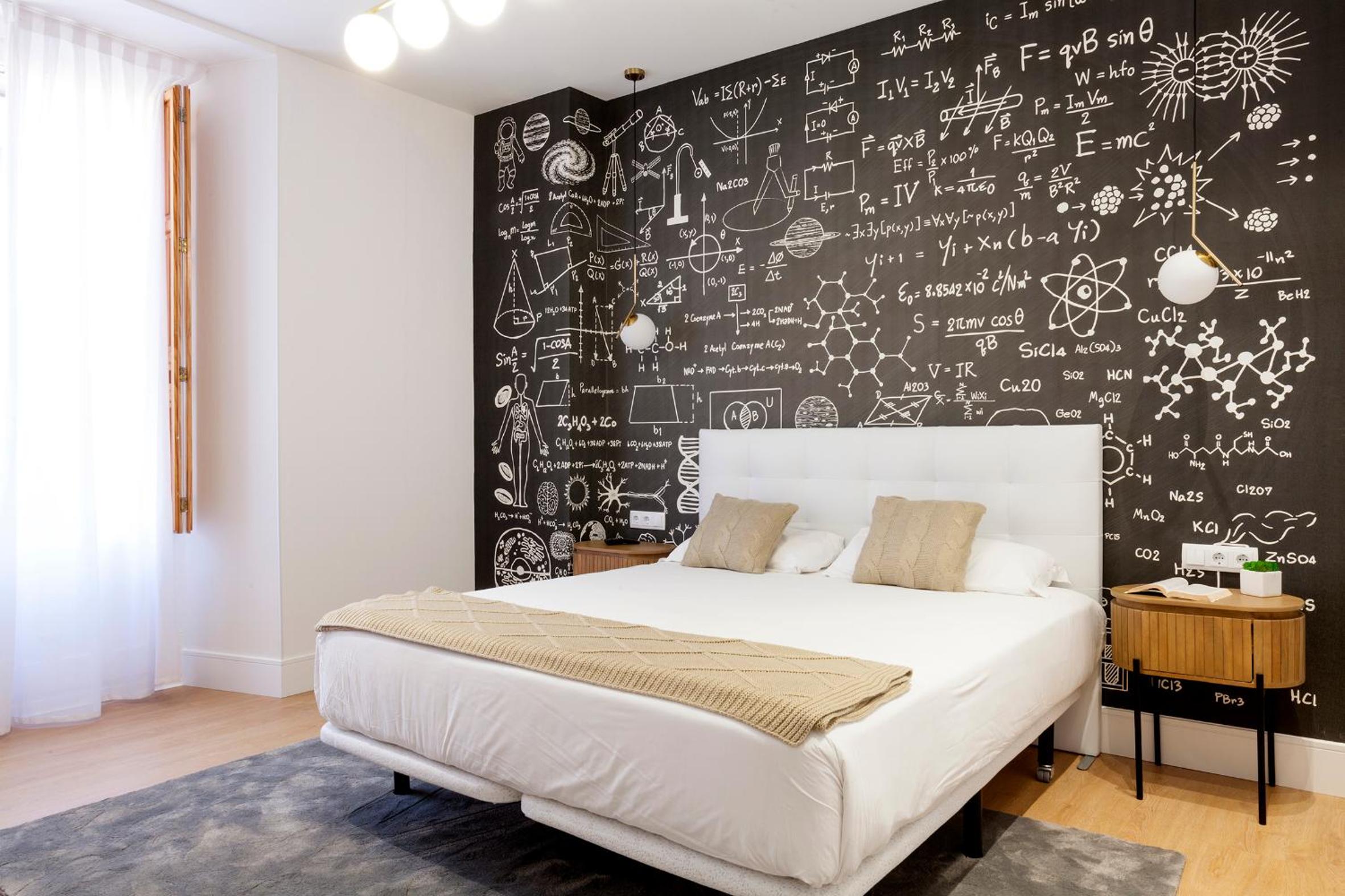 Superior One-Bedroom Apartment photo 2