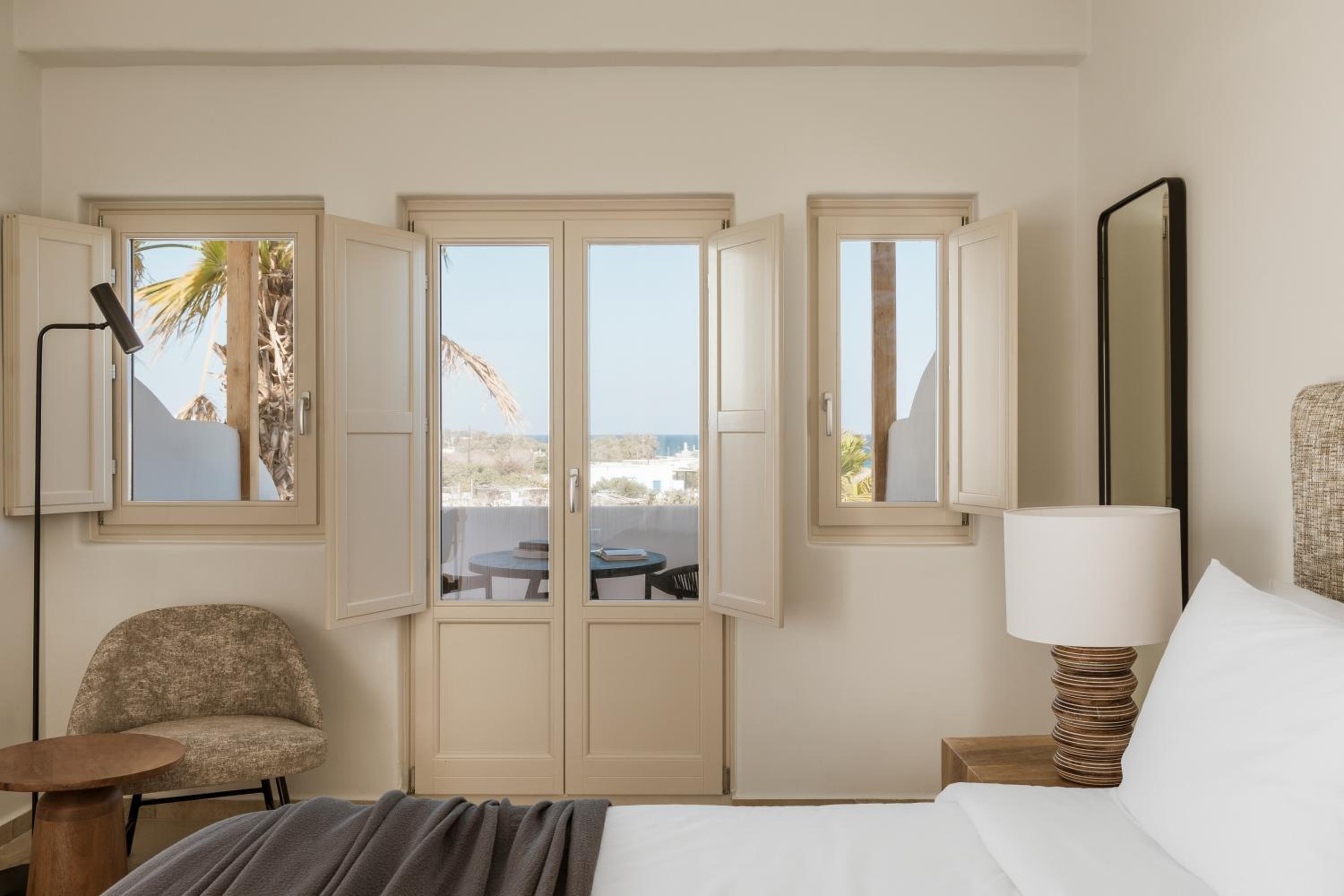 Deluxe Double or Twin Room - Photo 6