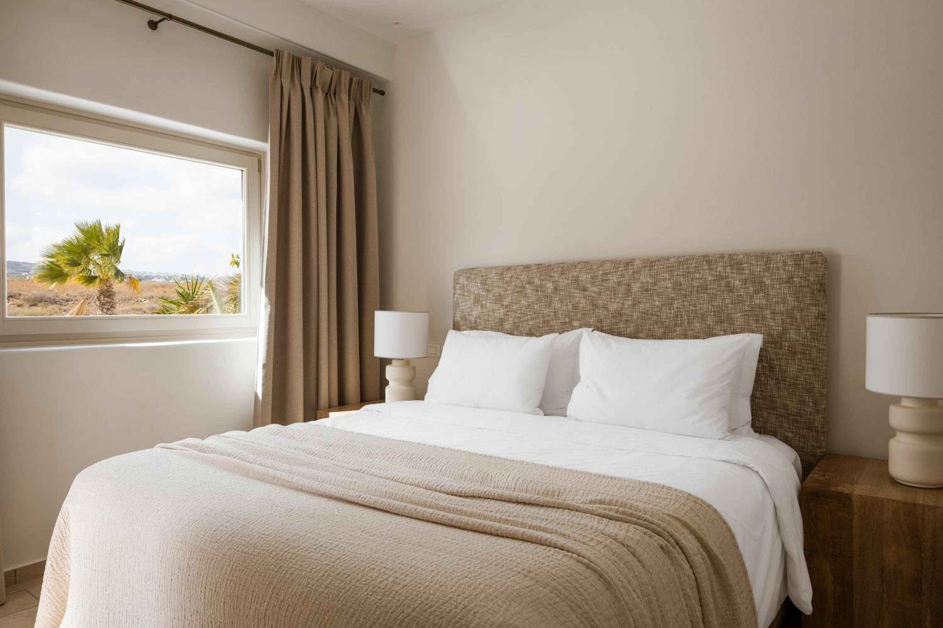 Superior Suite - Photo 1