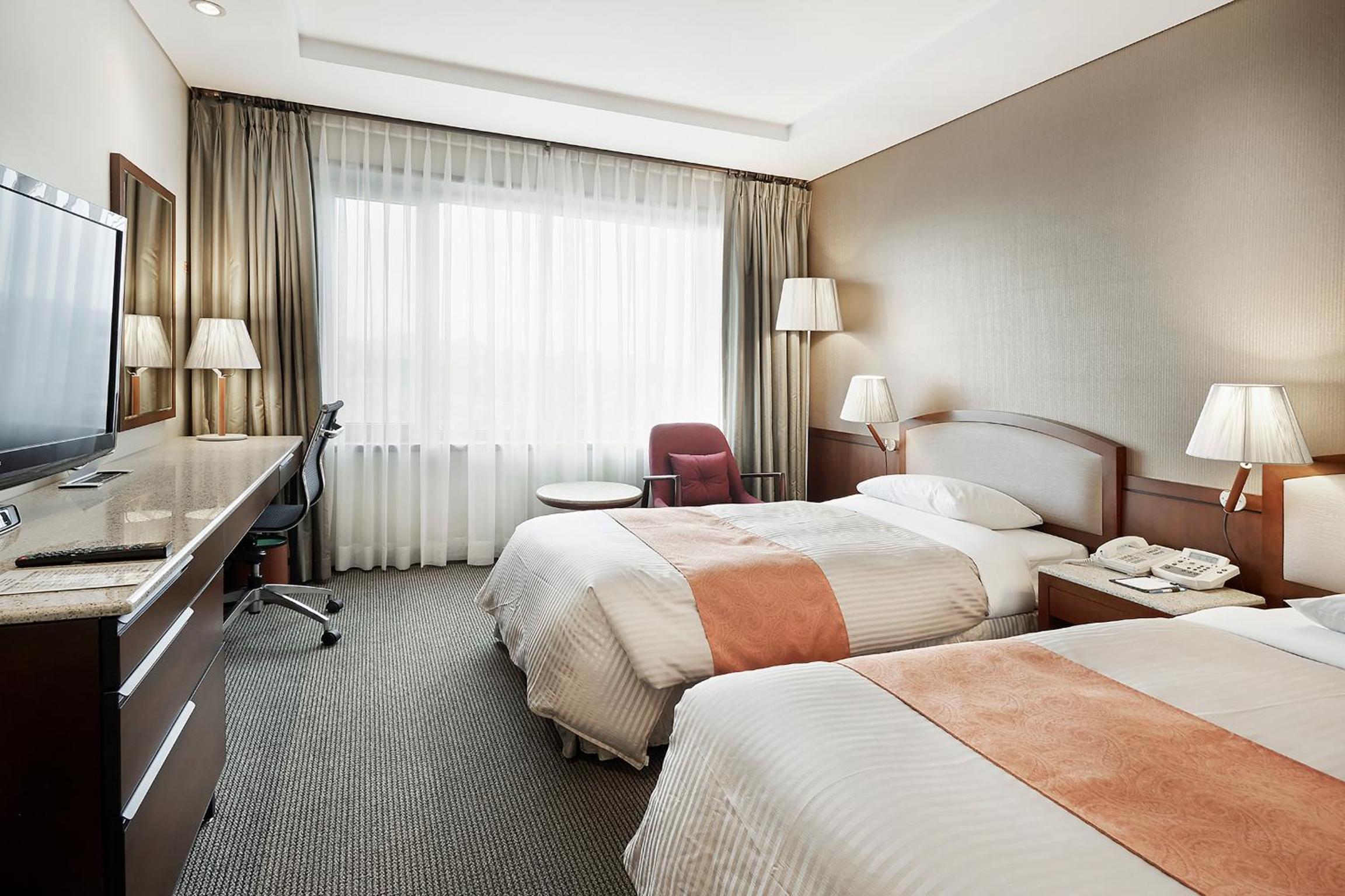 Deluxe Twin Room - Photo 4