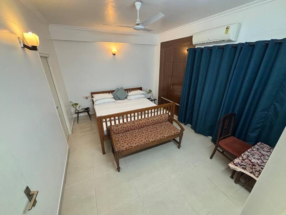 Deluxe Single Room With Balcony photo 2