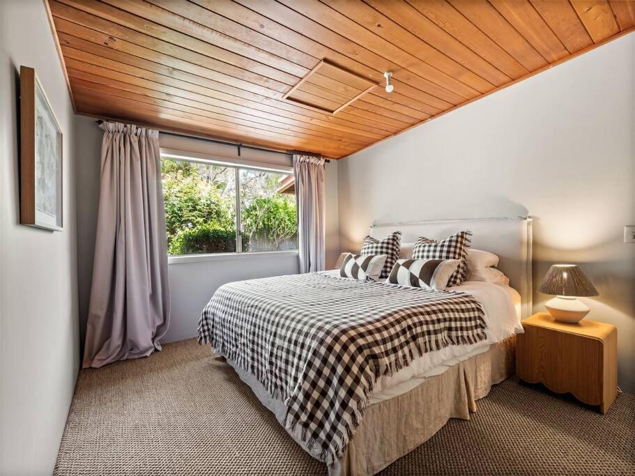 Four-Bedroom House photo 1