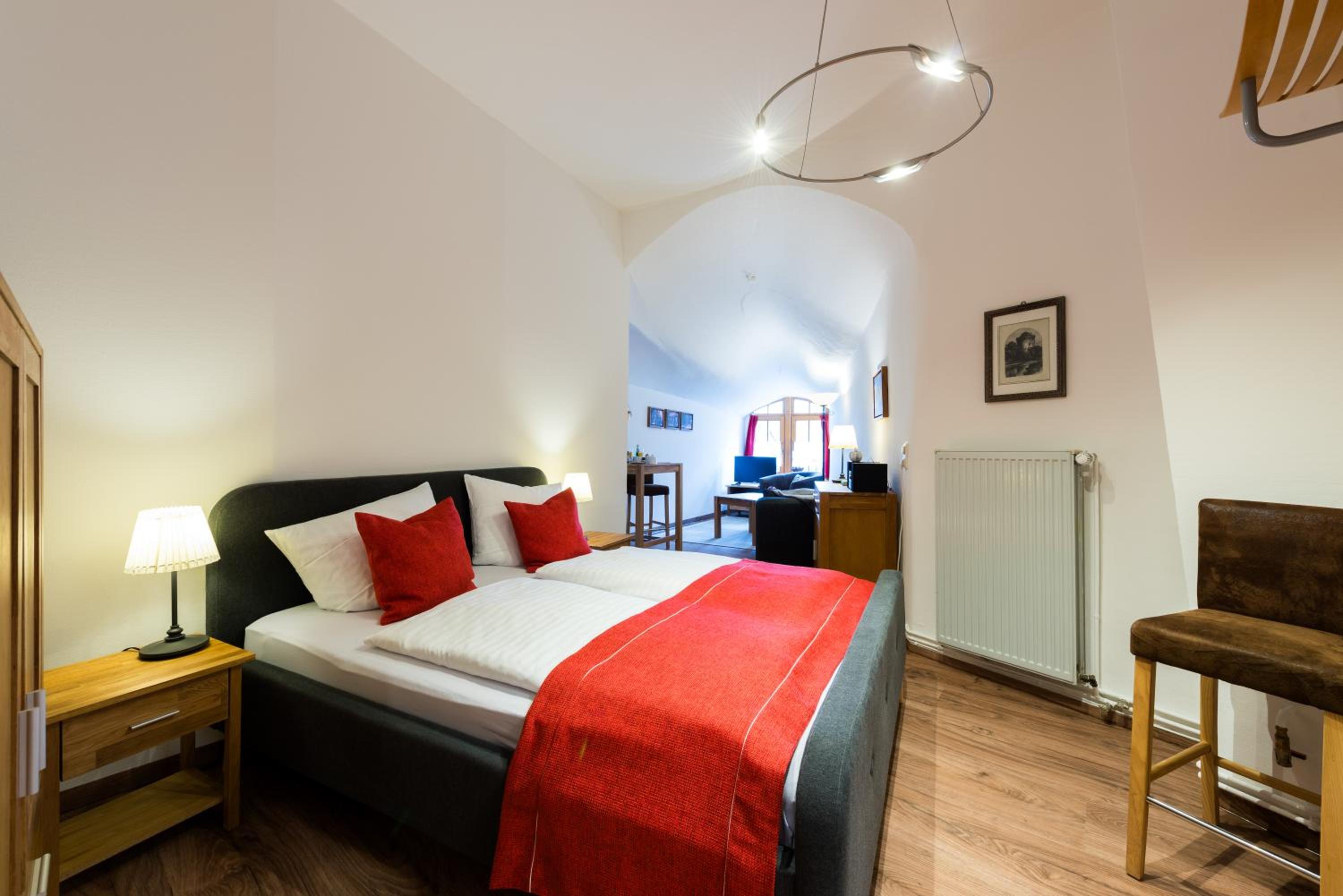 Studio Apartment photo 1