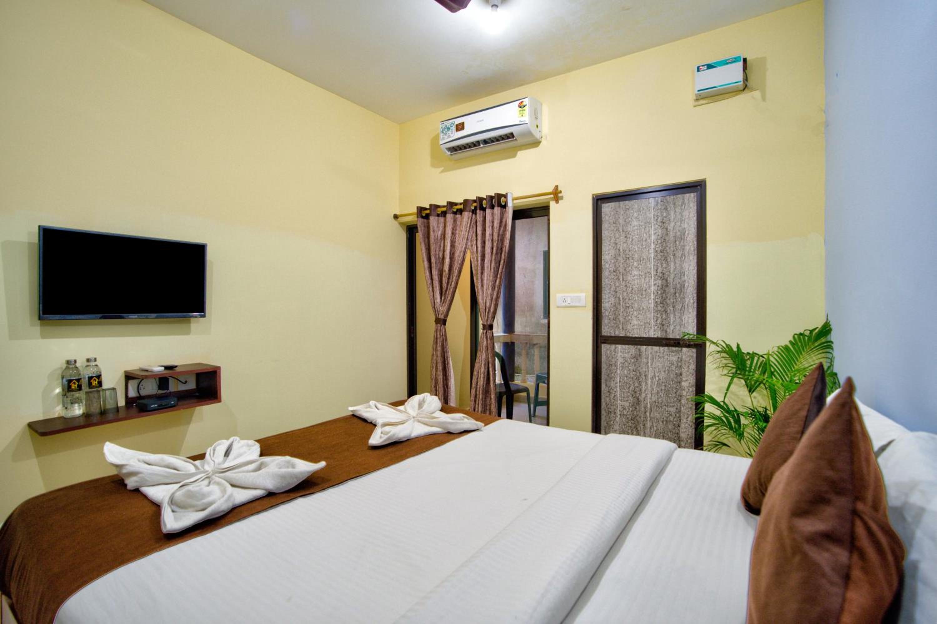 Triple Room With Balcony - Photo 14