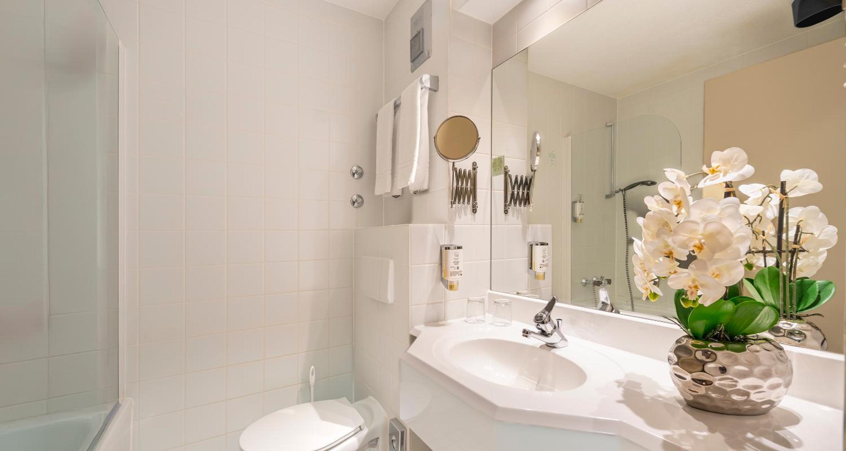 Business Suite photo 2