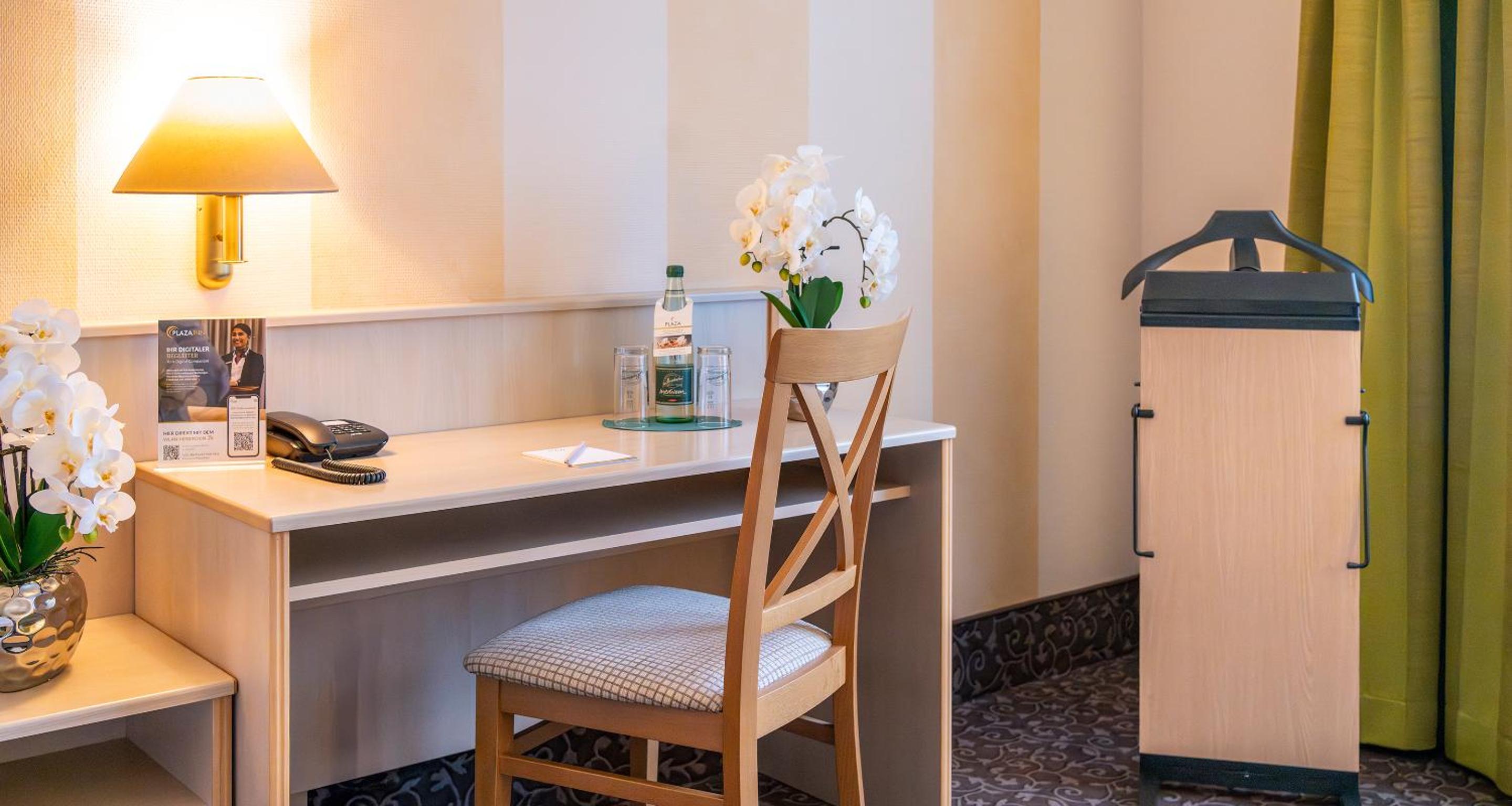 Business Suite photo 3