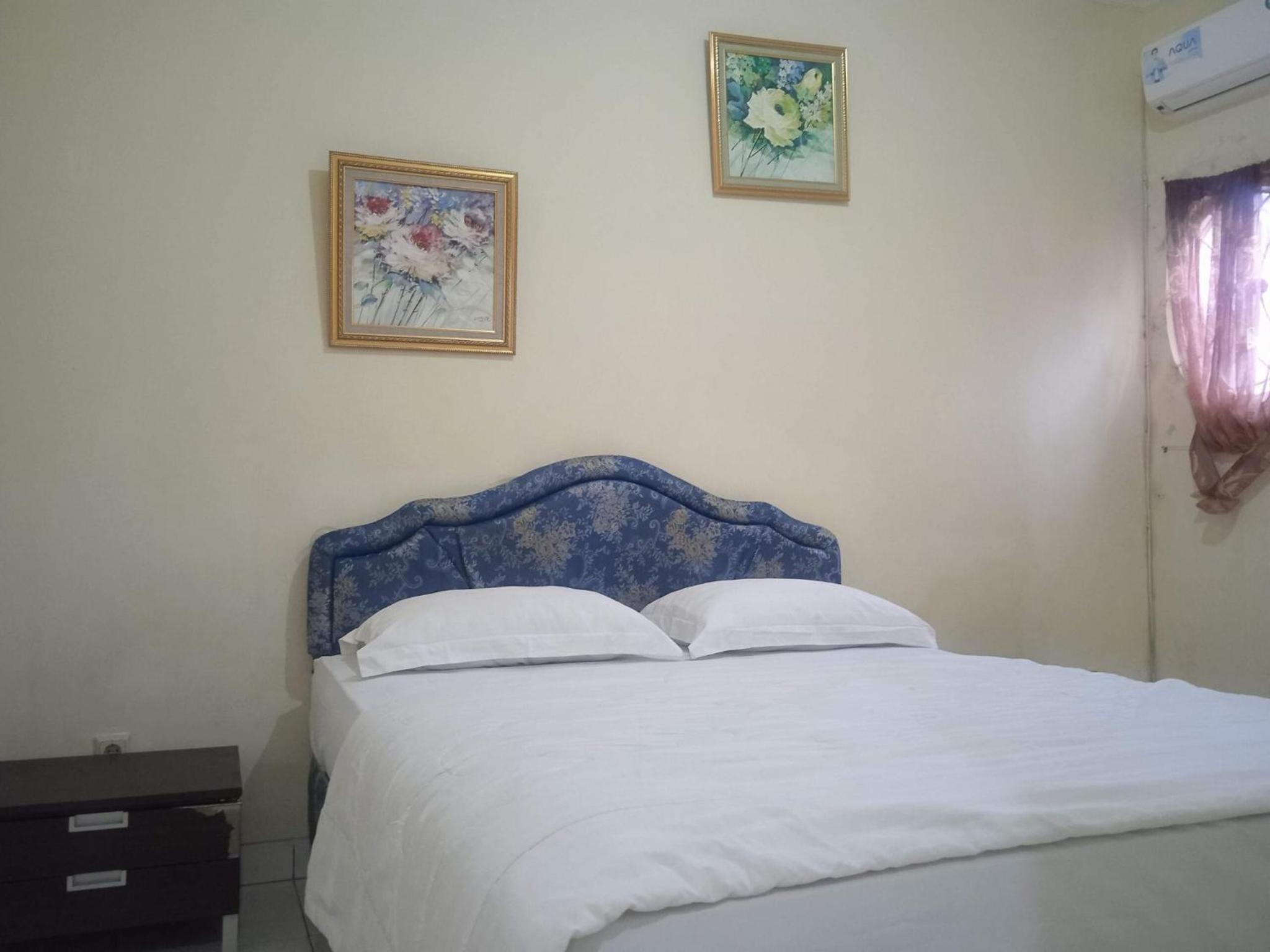 Villa photo 2