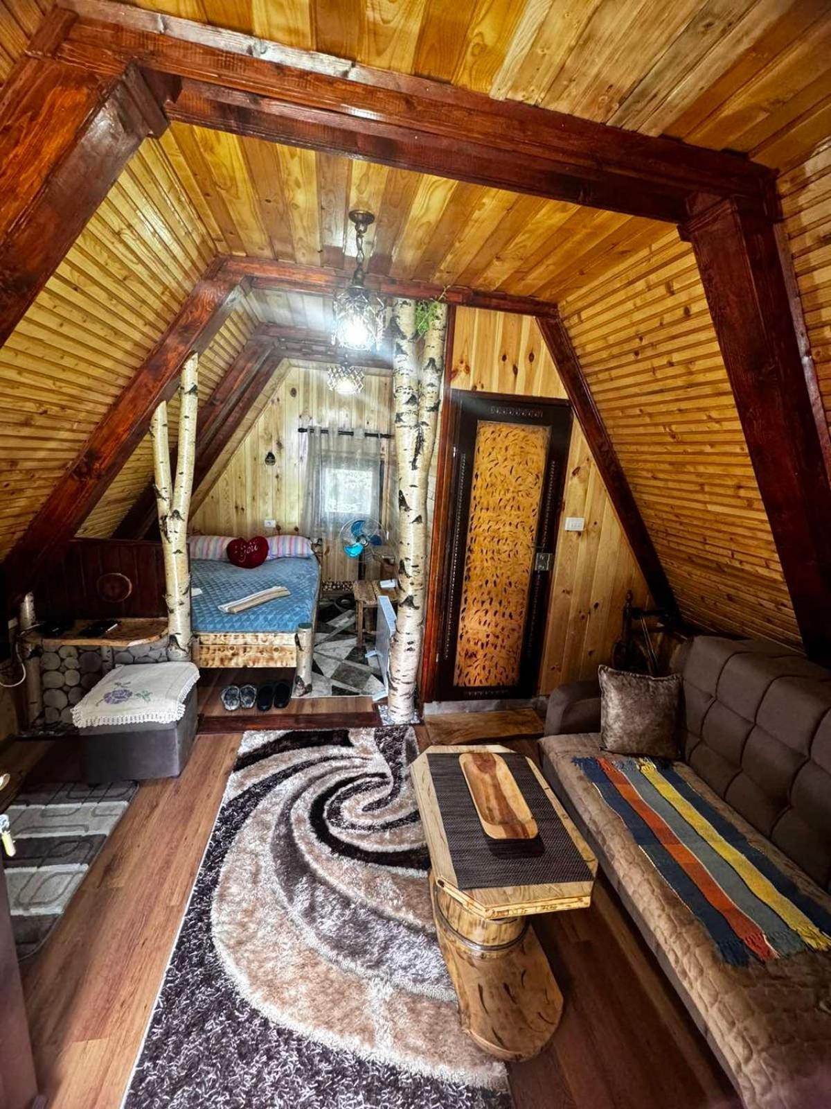 Chalet photo 1