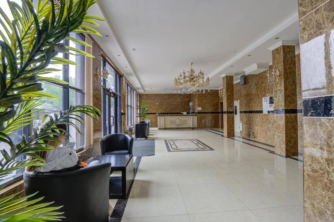 Two-Bedroom Deluxe Apartment with Garden View photo 3