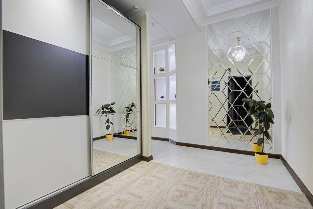 Two-Bedroom Deluxe Apartment with Garden View photo 1