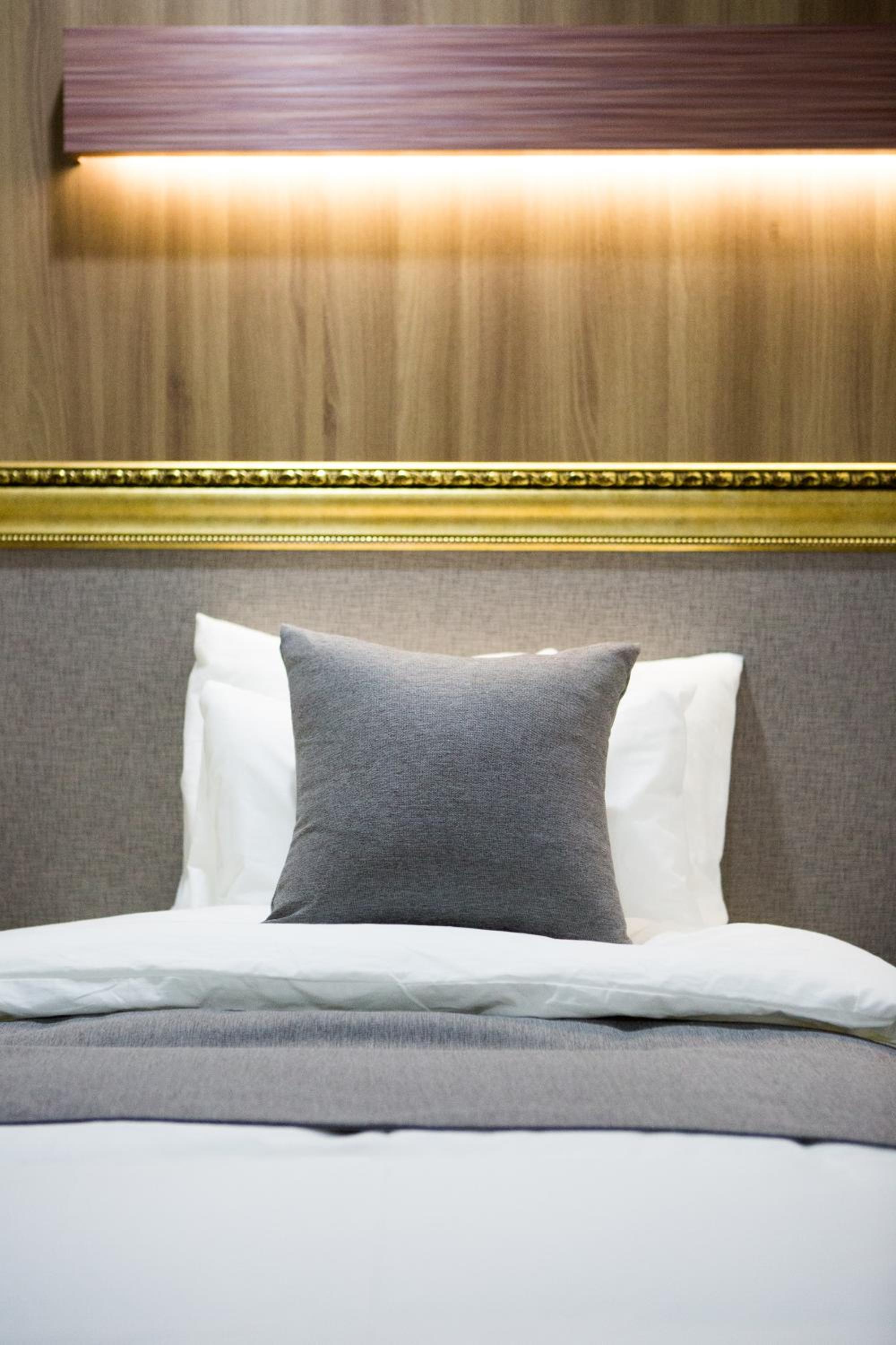 Deluxe Twin Room photo 1