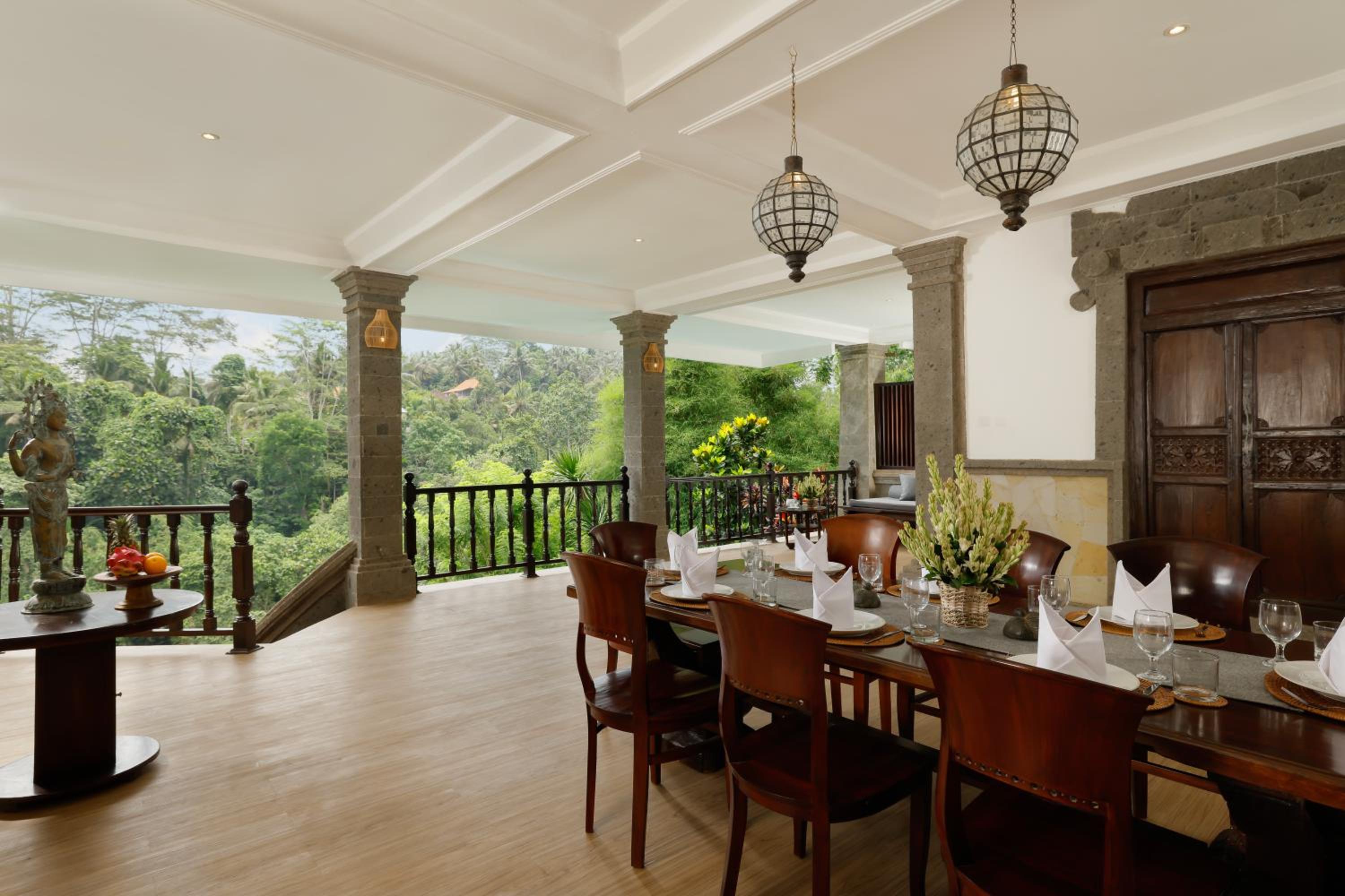 Five-Bedroom Private Pool Villa - Photo 10