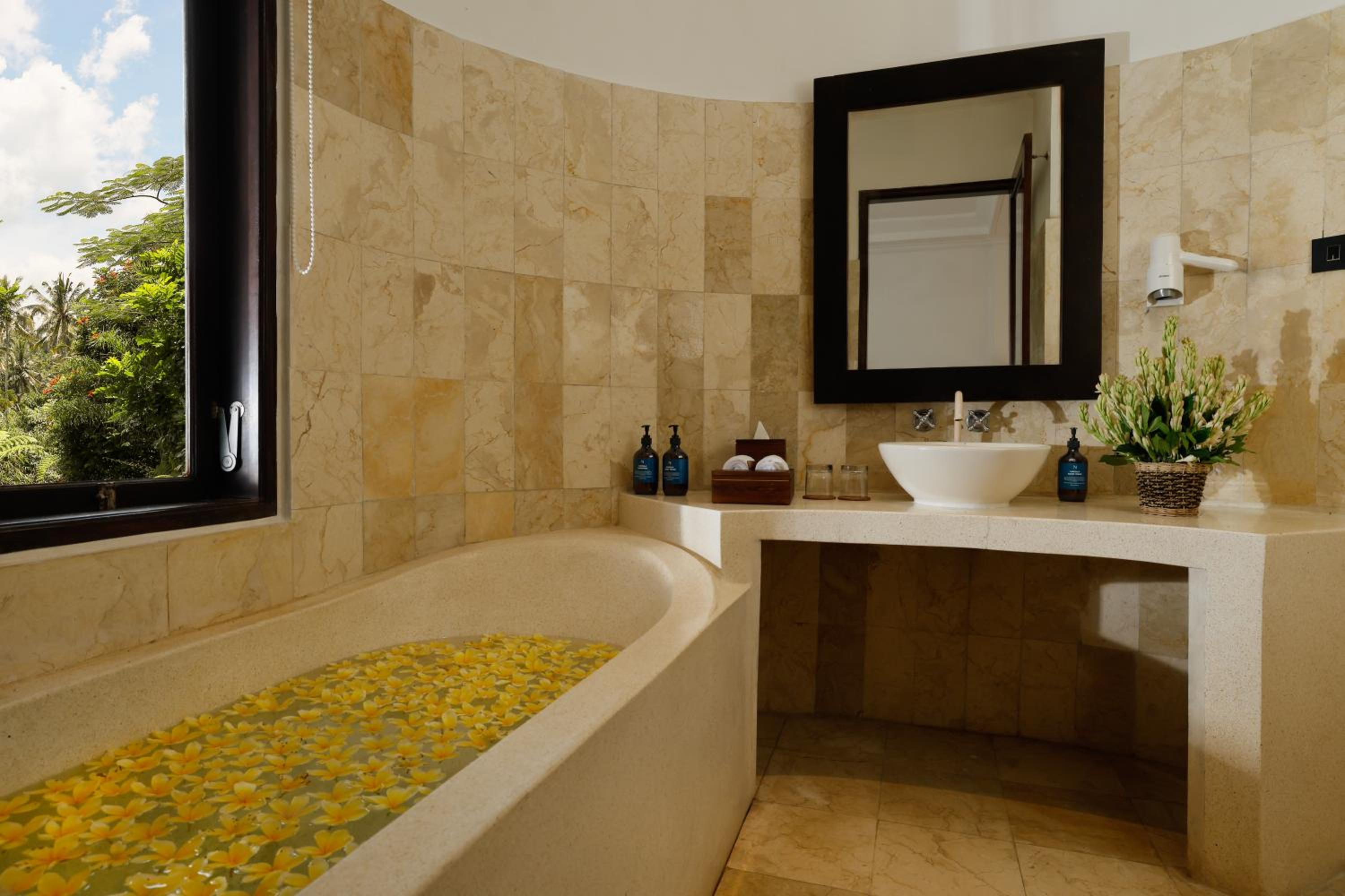 Five-Bedroom Private Pool Villa - Photo 13