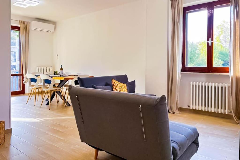 Two-Bedroom Apartment photo 2