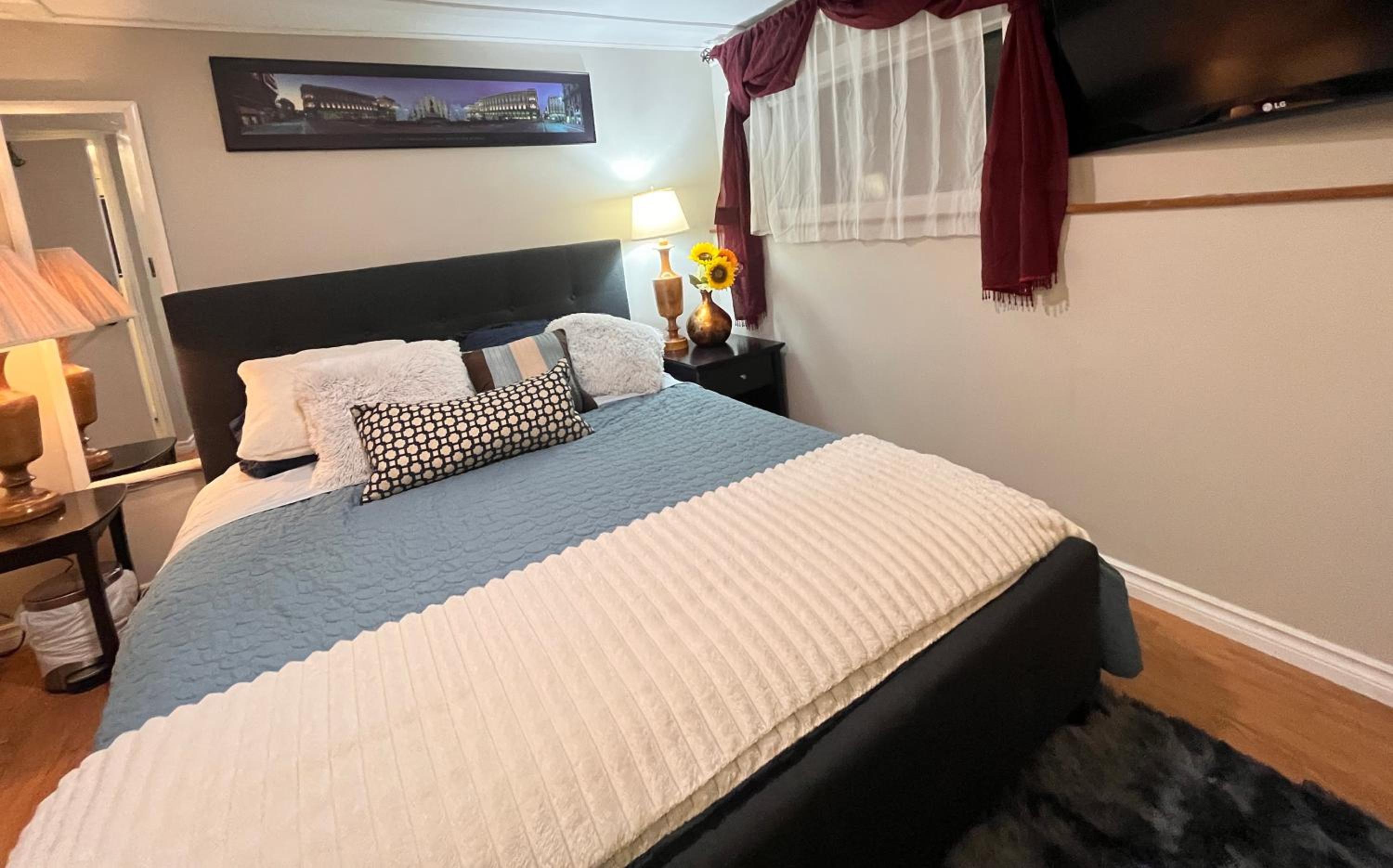 Two-Bedroom Suite photo 1