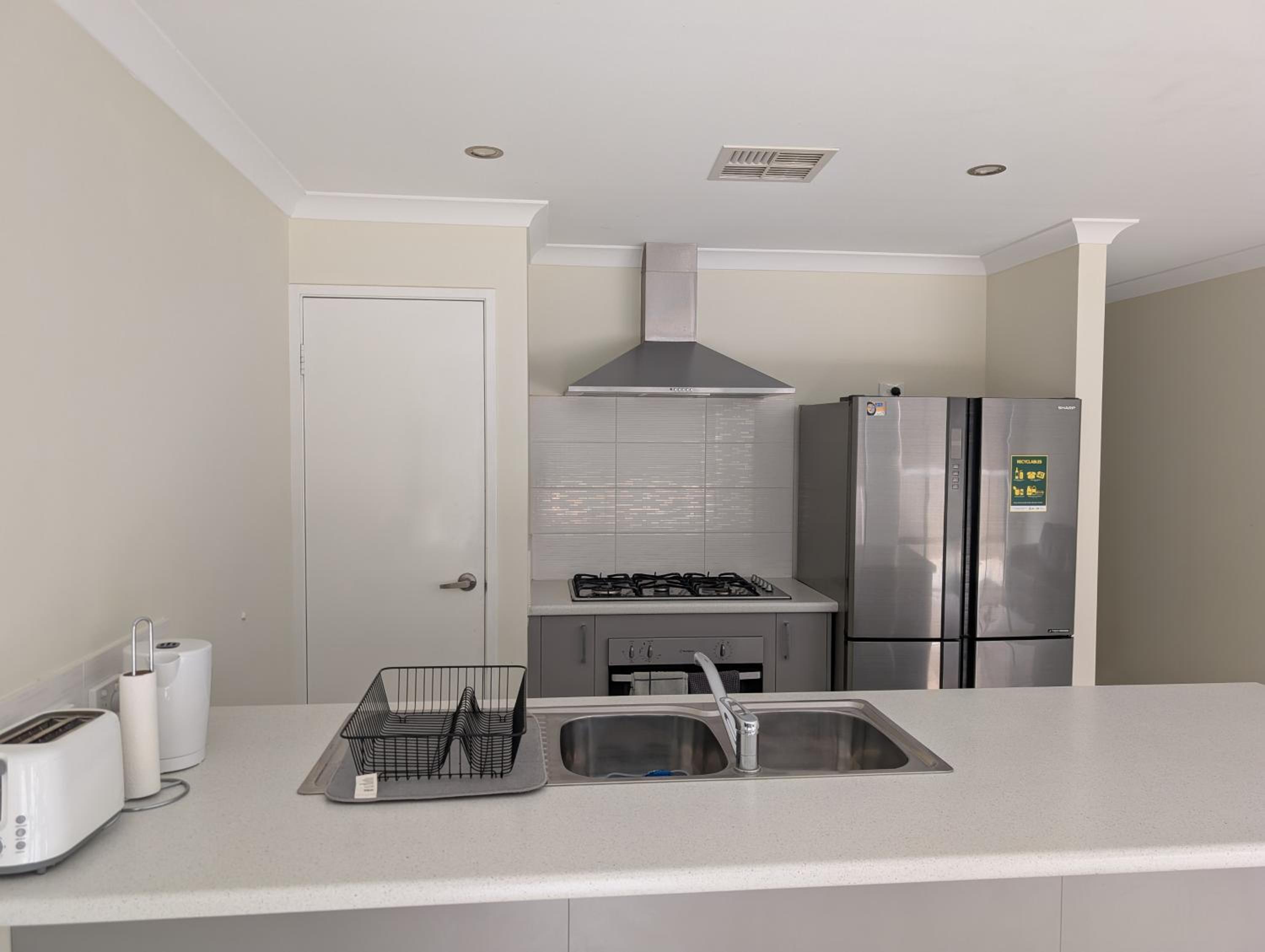 Three-Bedroom House photo 2