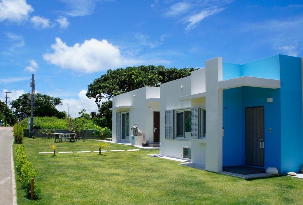 One-Bedroom House photo 2