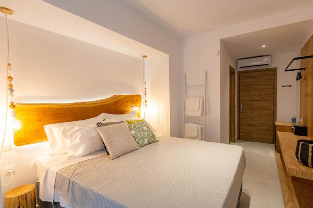 Junior Suite with Garden View