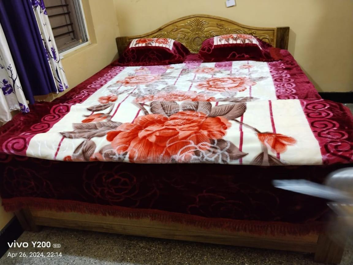 Deluxe Double Room (2 Adults + 1 Child)