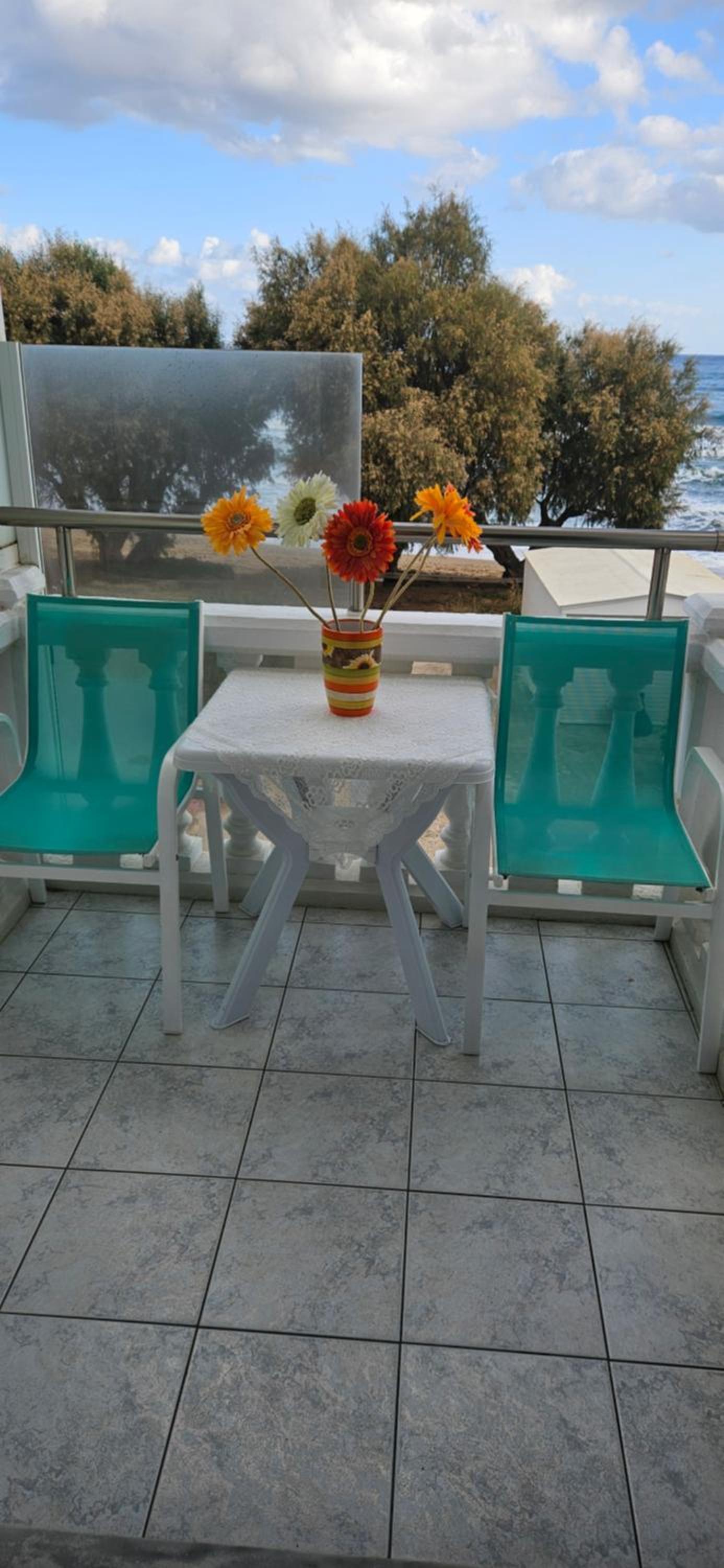 Studio with Sea View
