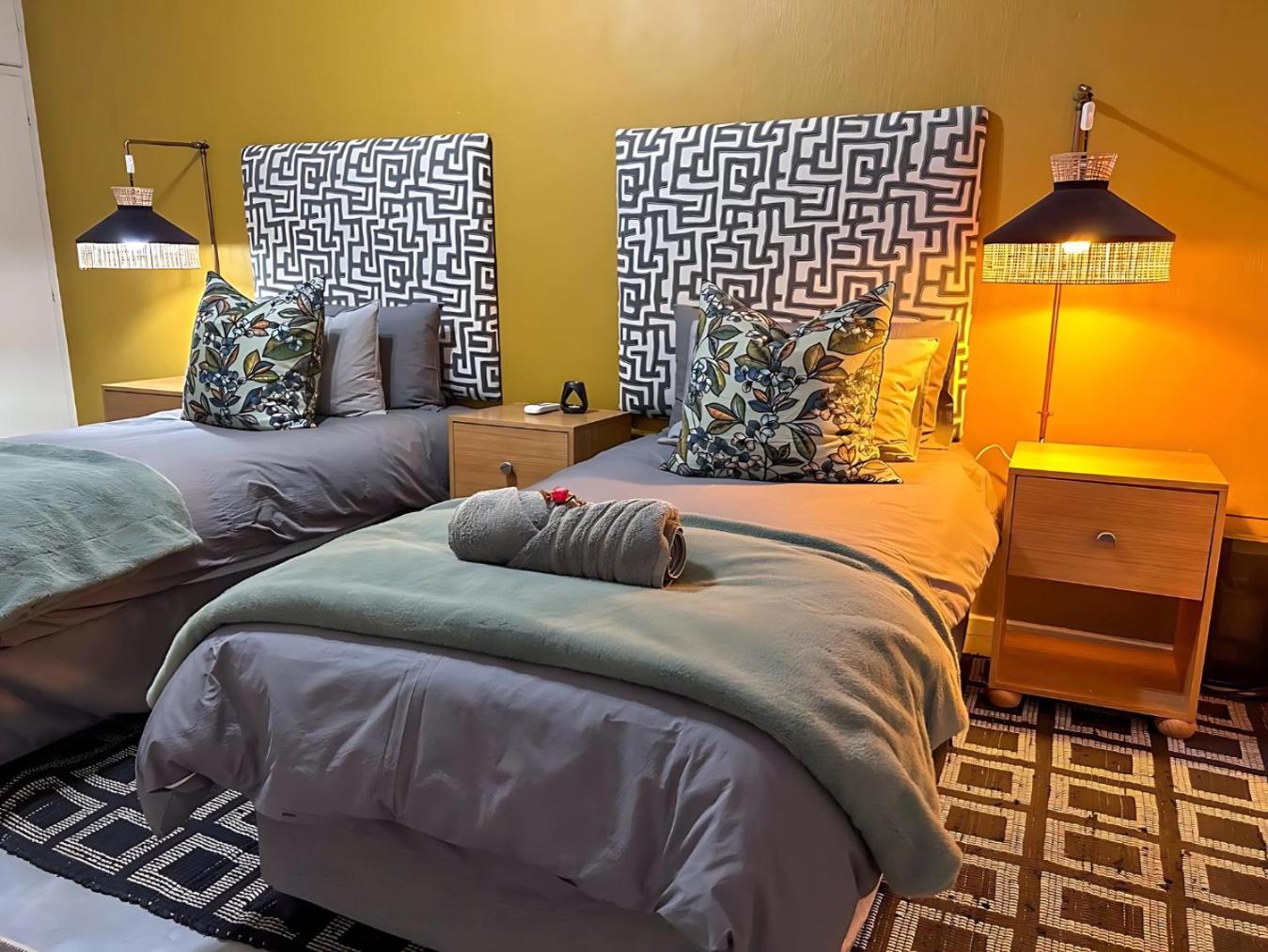 Comfort King Room photo 3