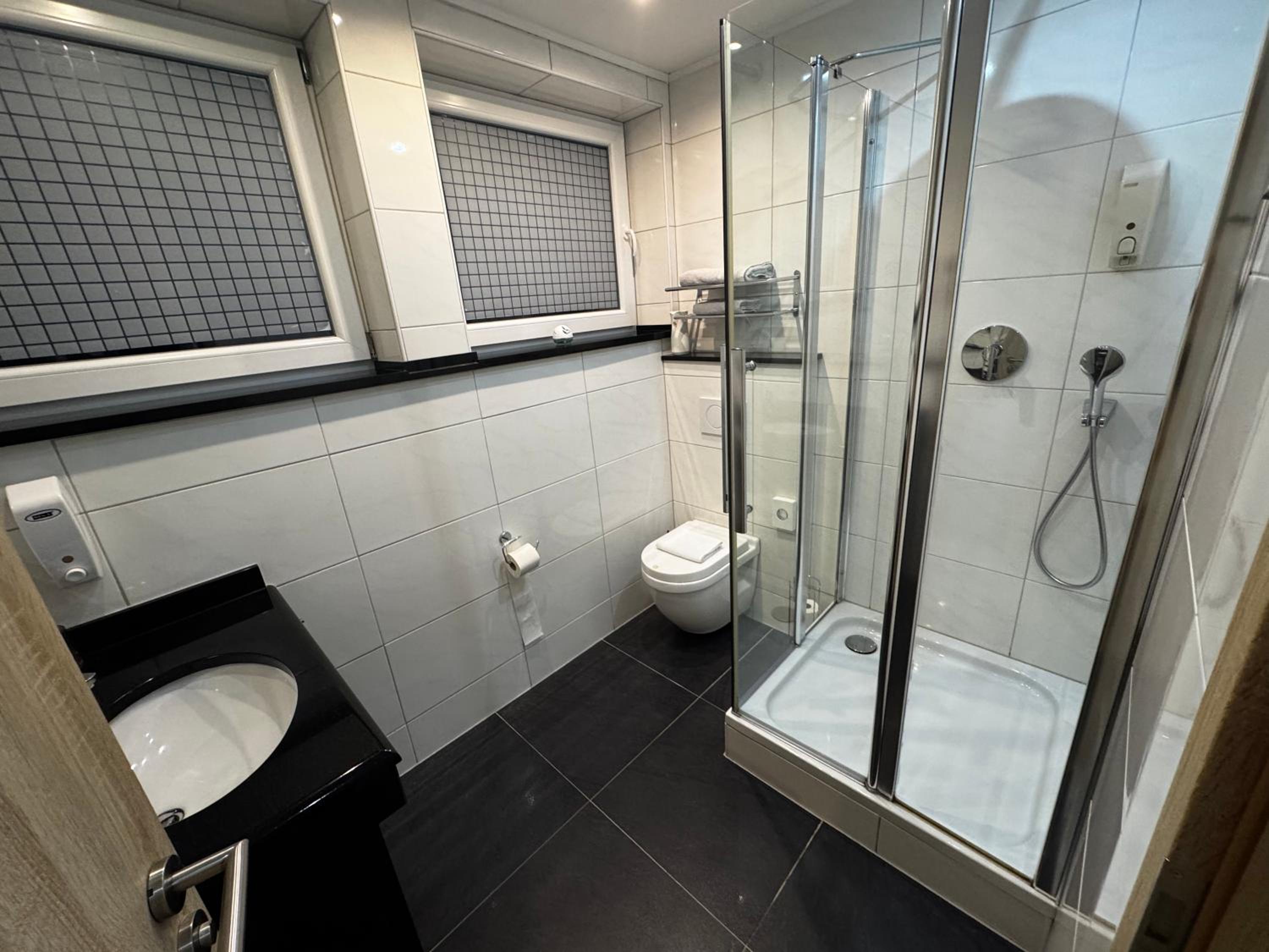 Deluxe Double Room - Photo 5