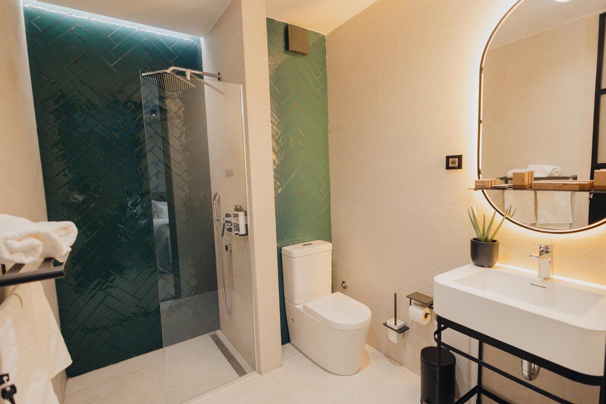 Standard Double Room - Photo 4