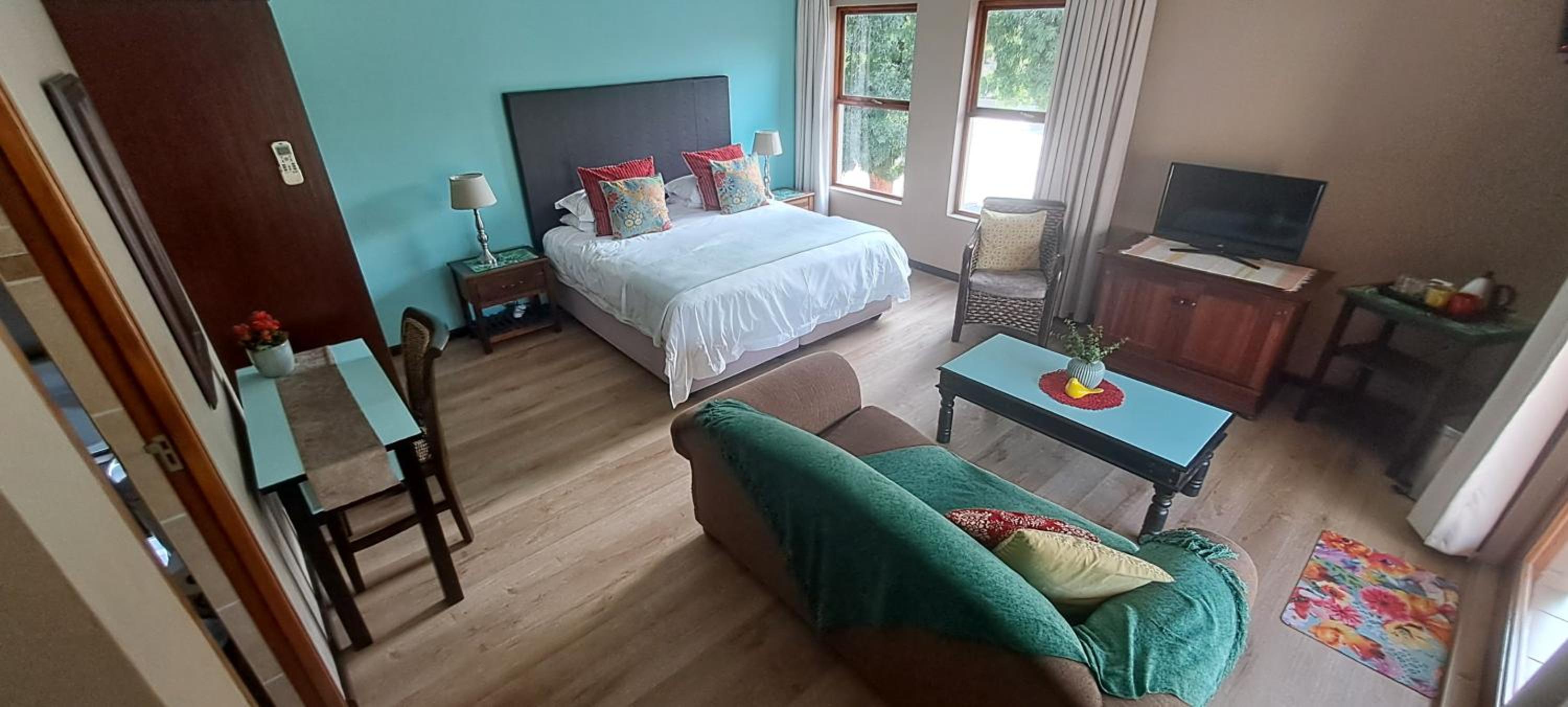 Deluxe Double or Twin Room with Balcony photo 1