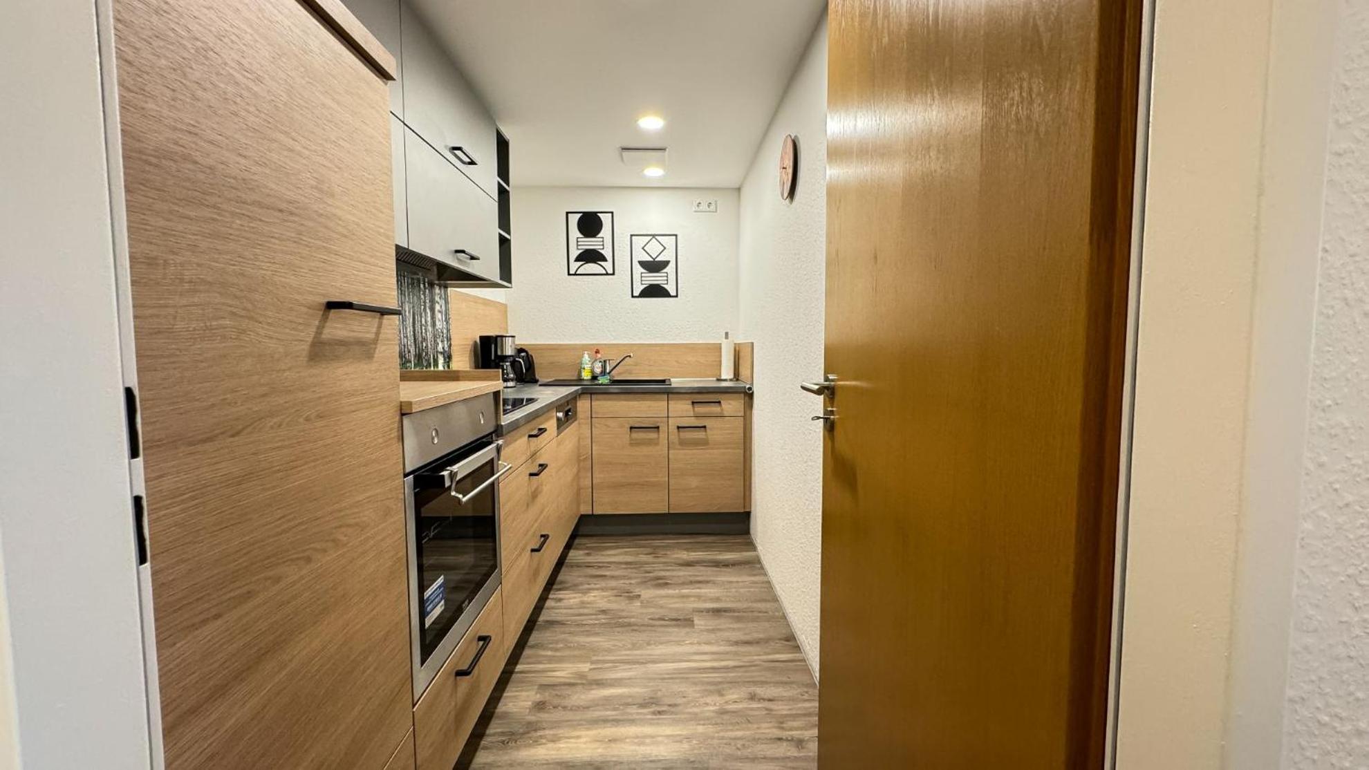 One-Bedroom Deluxe Apartment photo 2