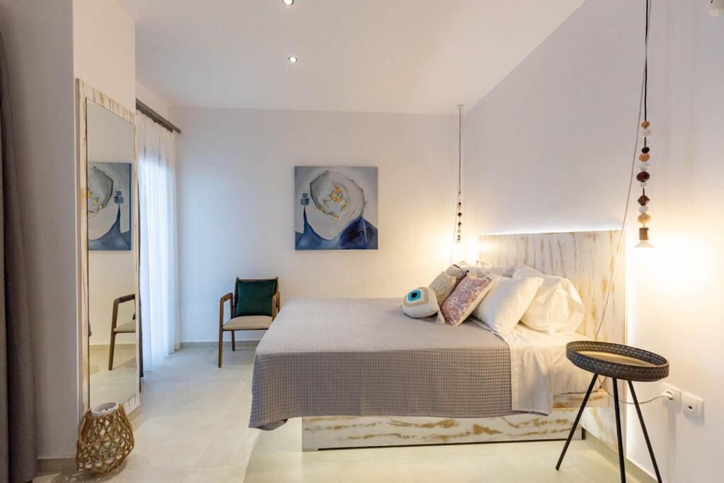Queen Suite with Sea View