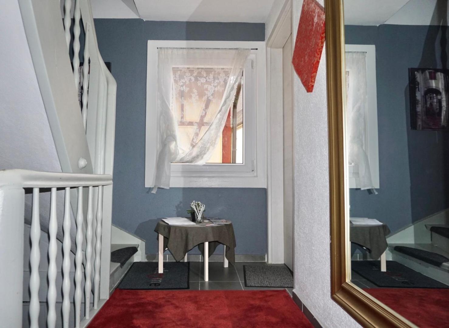 Budget Double Room photo 2