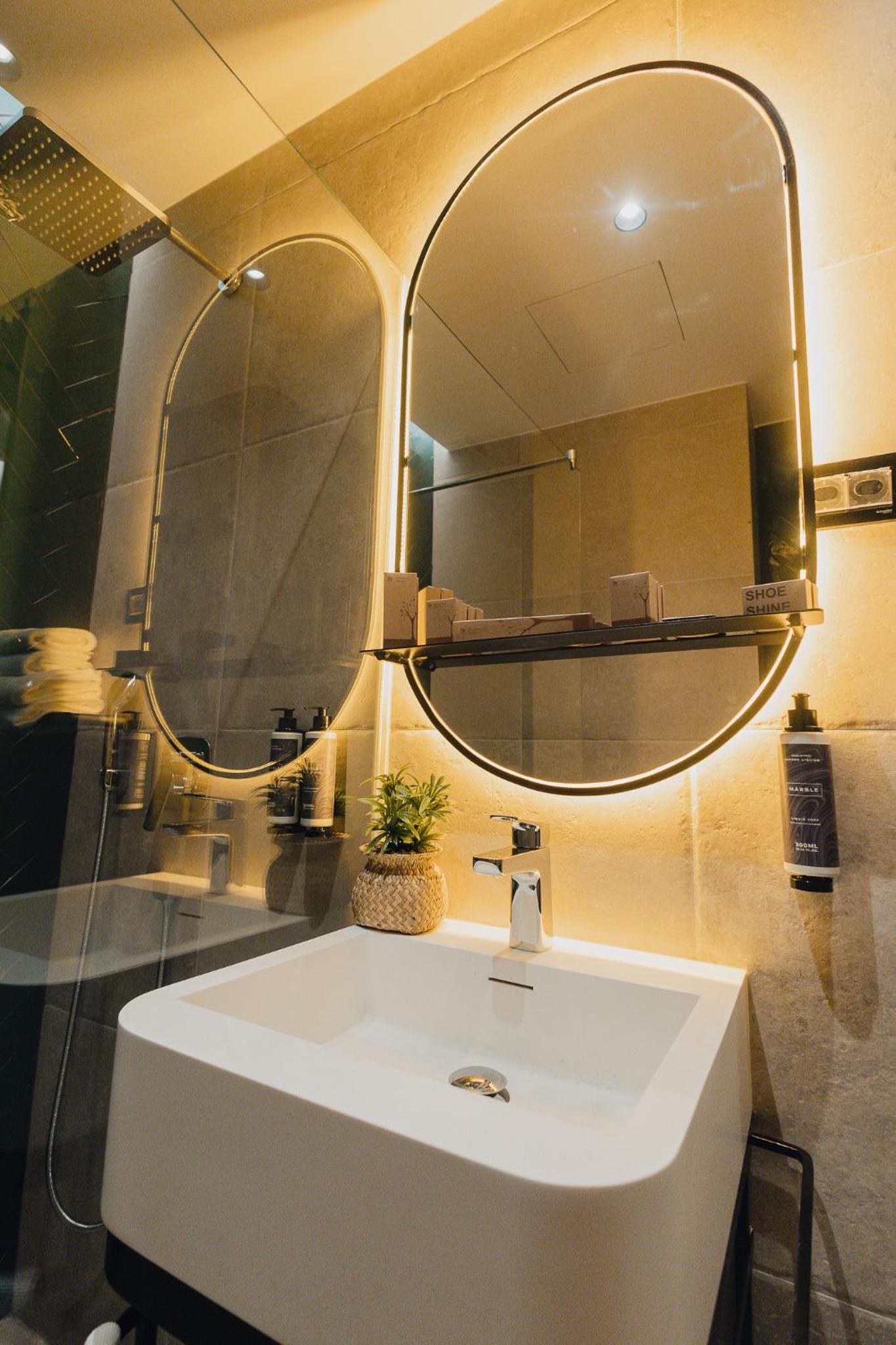 Standard Double or Twin Room - Photo 4