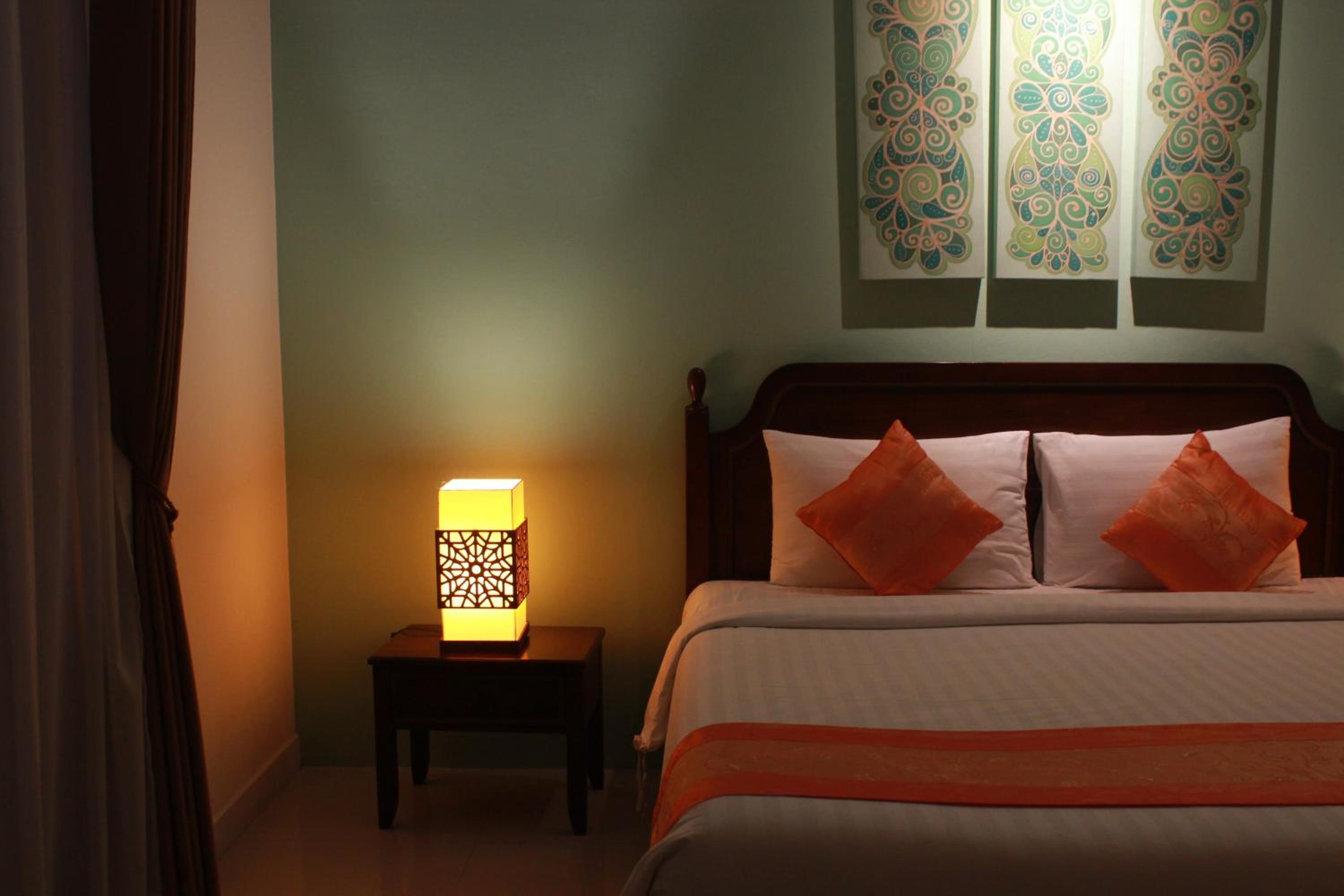 Deluxe Double Room with Balcony photo 2