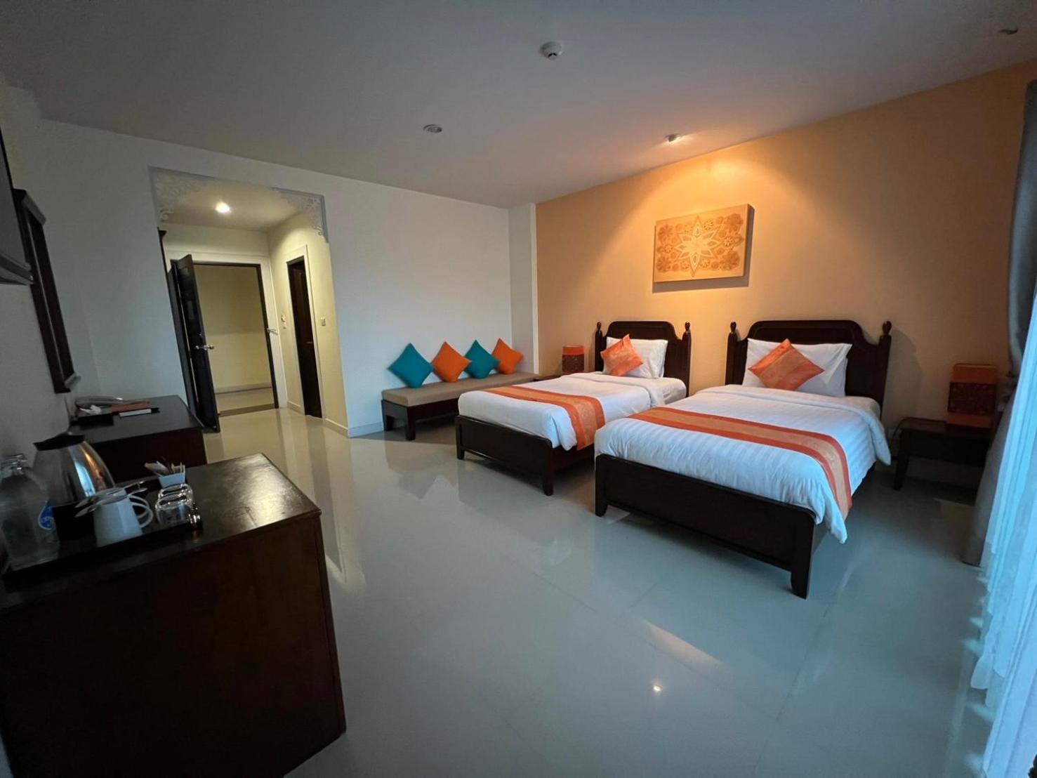 Superior Twin Room photo 3