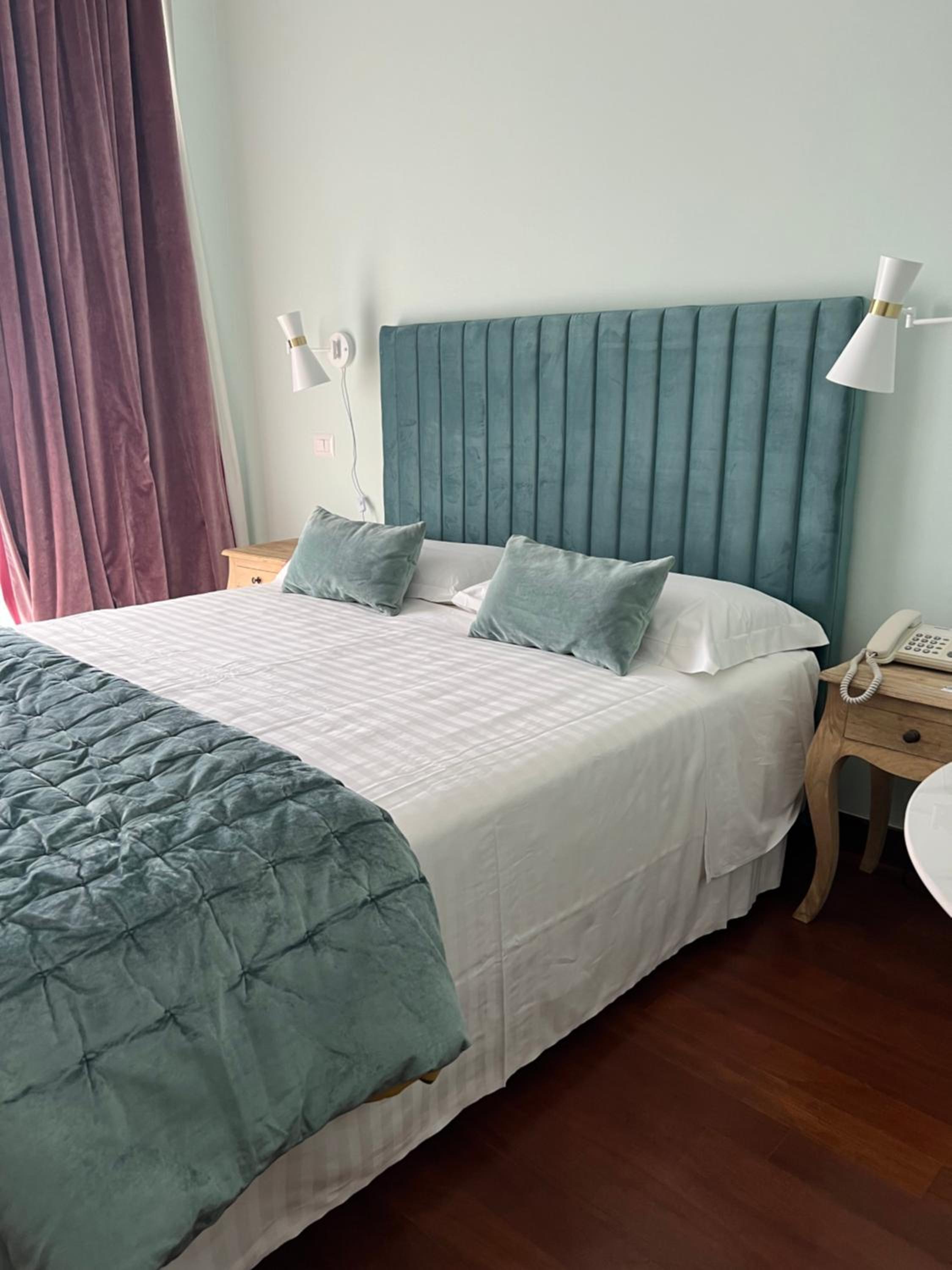 Double or Twin Room photo 2