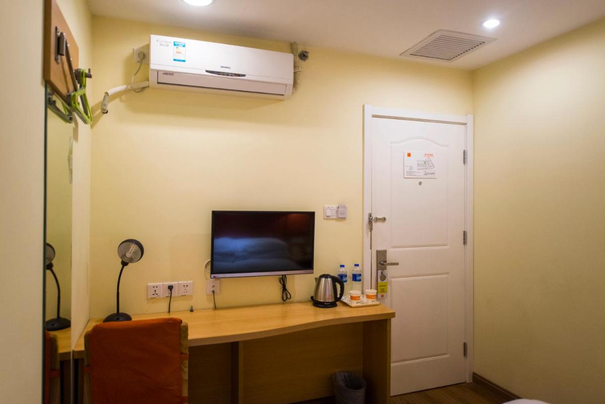 Mainland Chinese Citizens - Double Room photo 3