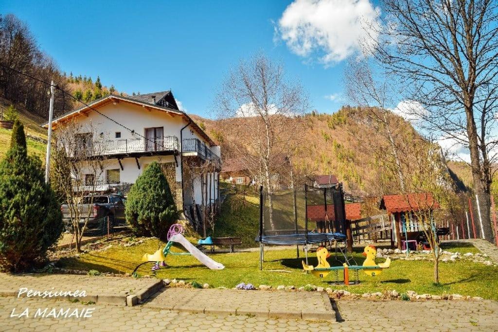 Villa photo 2