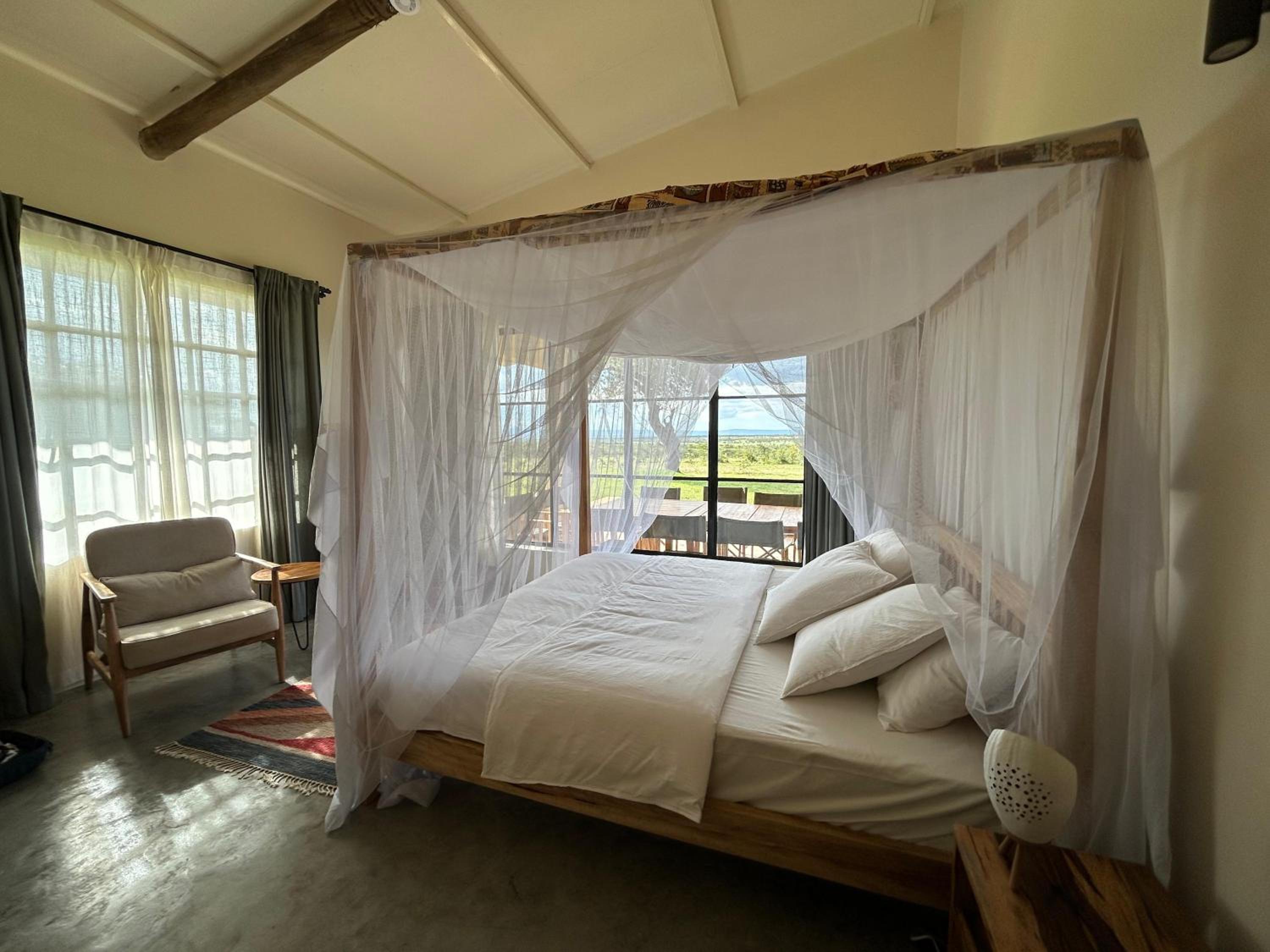 Four-Bedroom House photo 1