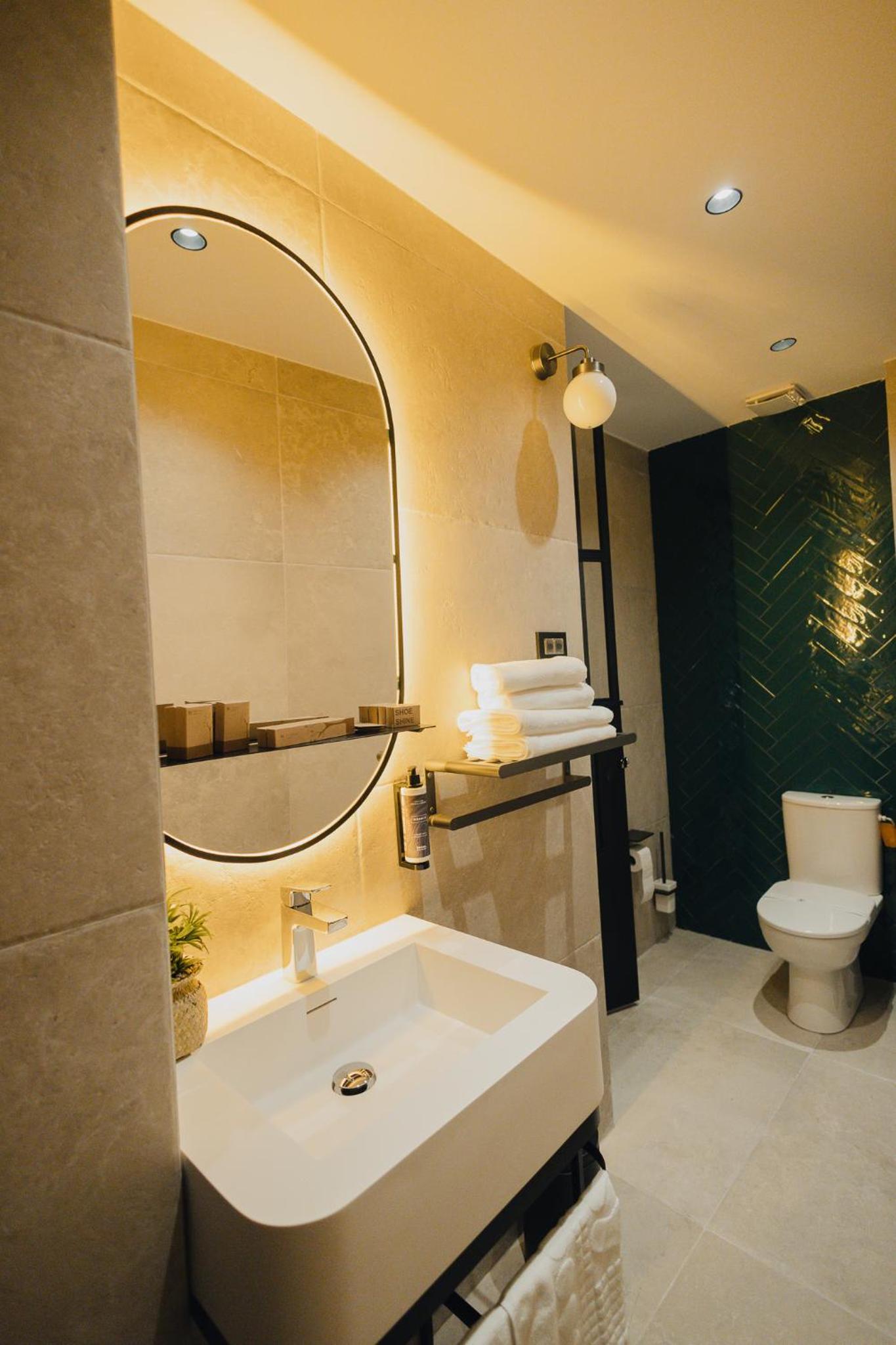 Superior Double Room - Photo 5