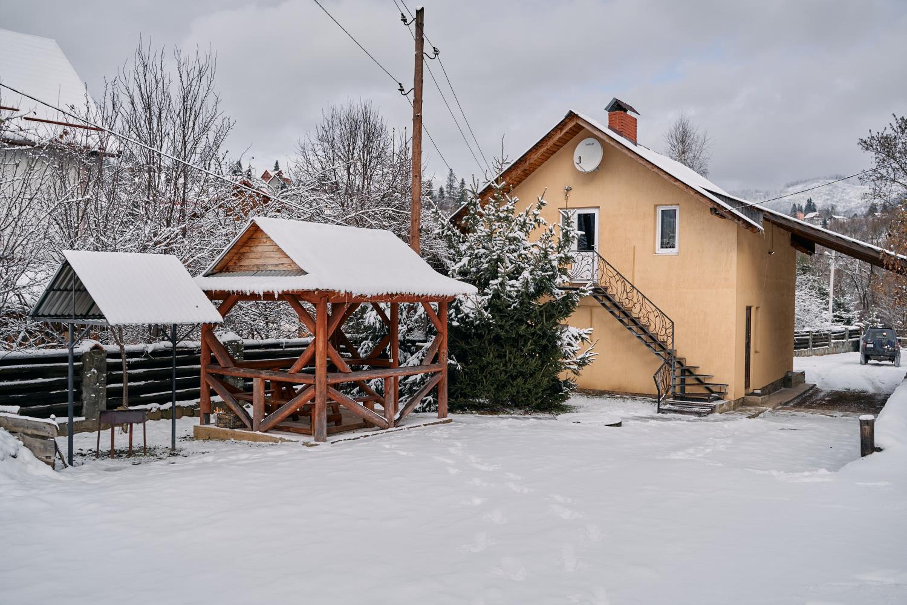 Two-Bedroom House photo 2